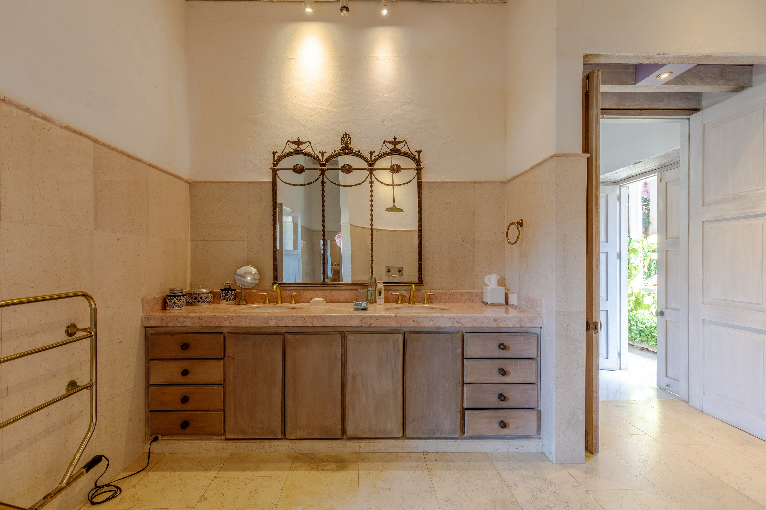 Casa Iglesia Centro Historico