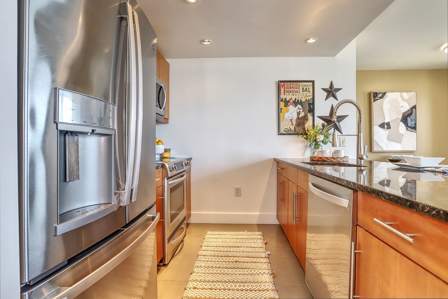 88 Morgan St Unit# 3902
