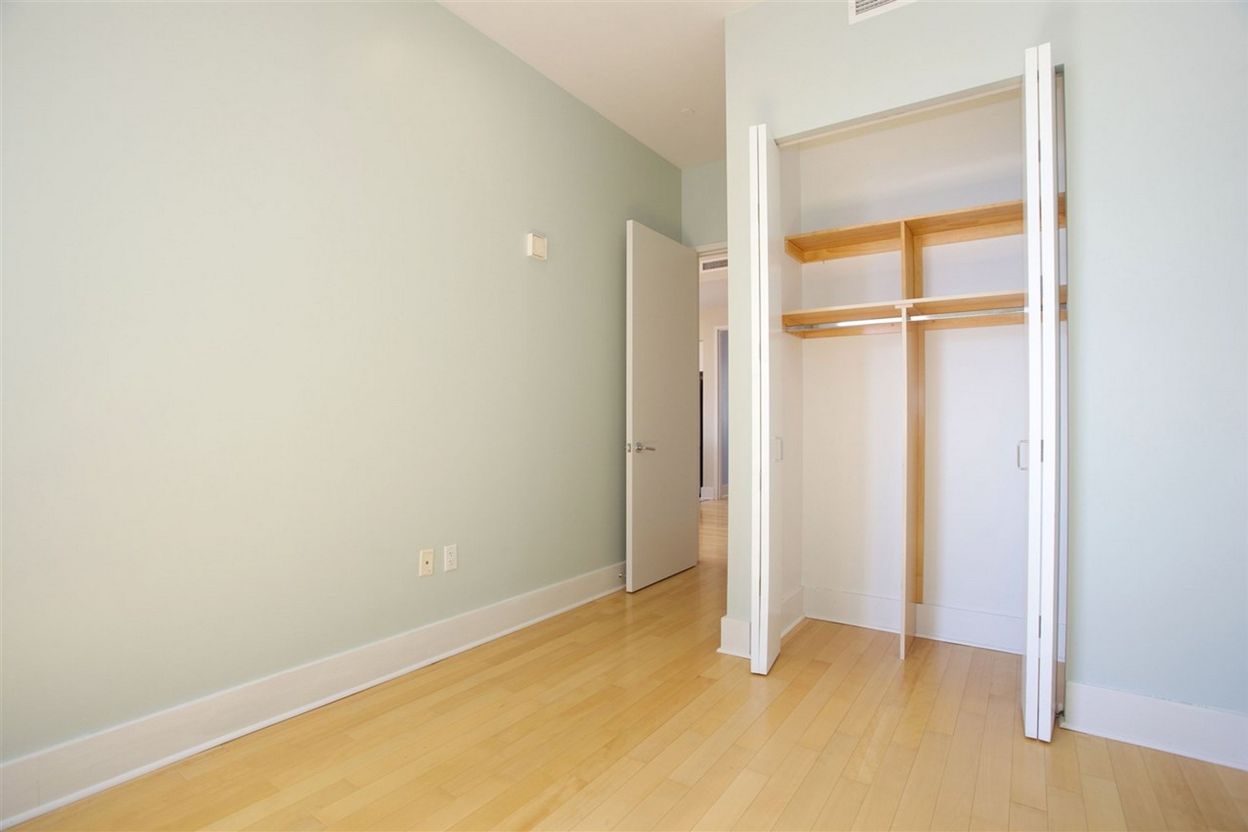 4 Beacon Way Unit# 1412