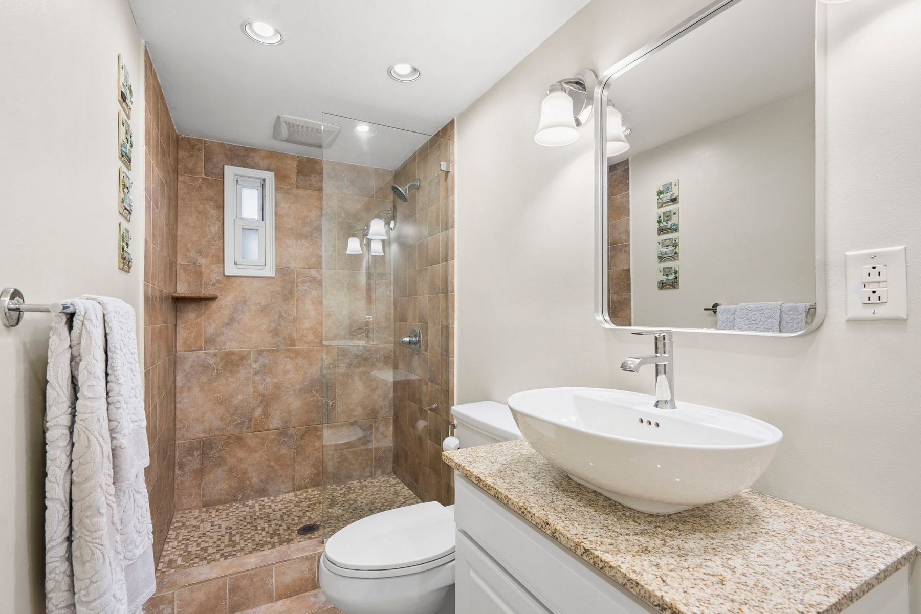 331 Varick Street, #1 