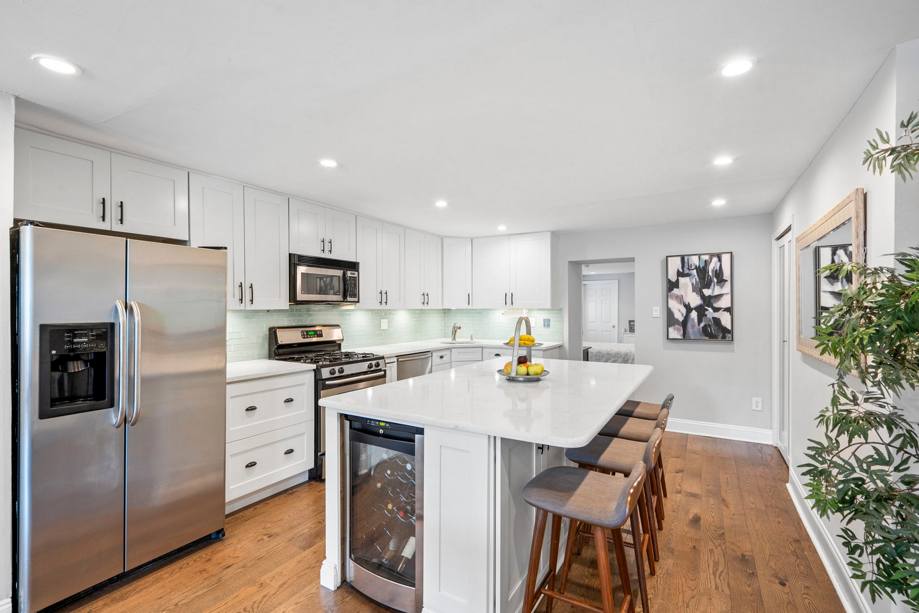 331 Varick Street, #1 