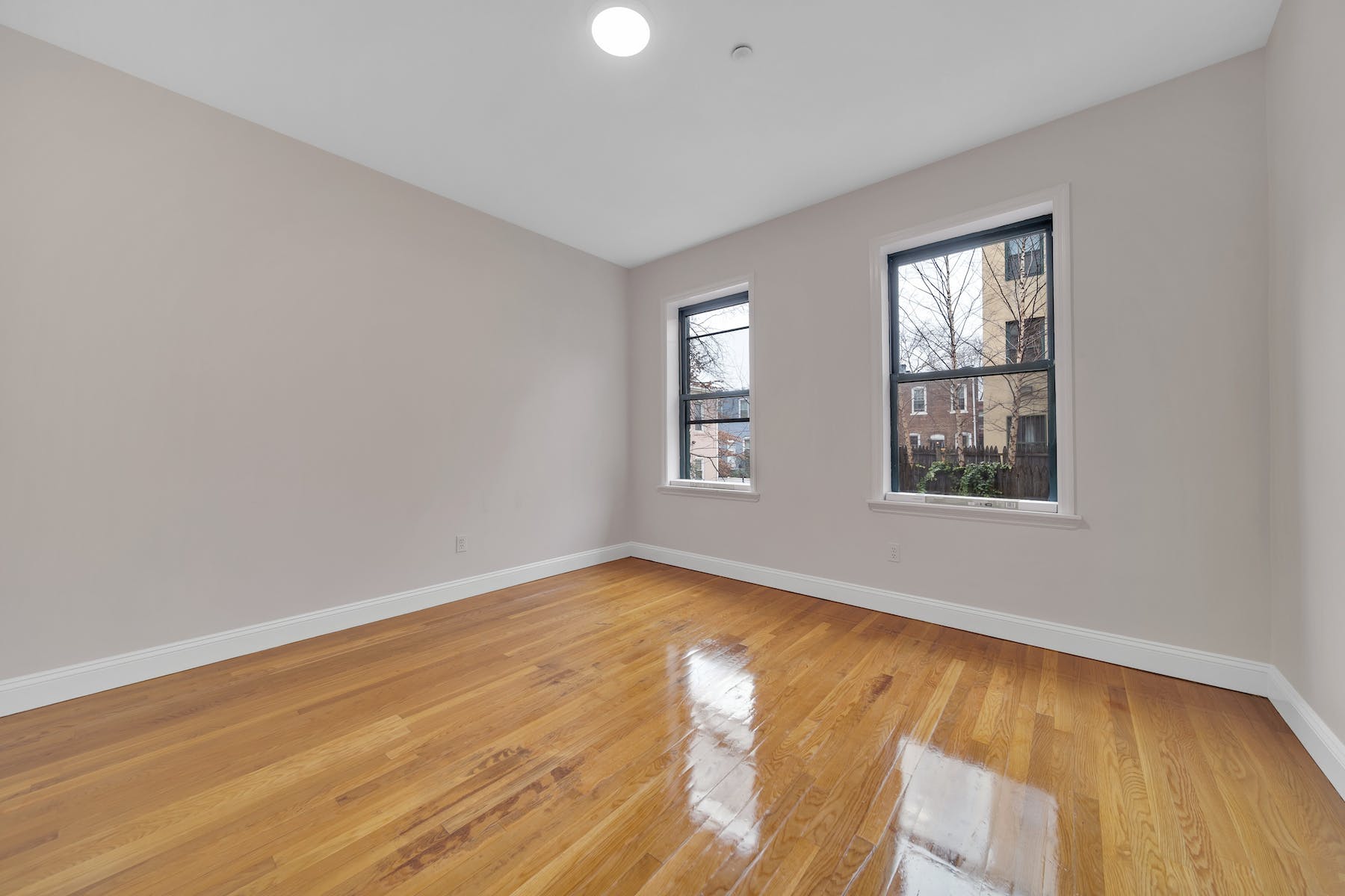 65 Summit Ave Unit# 305