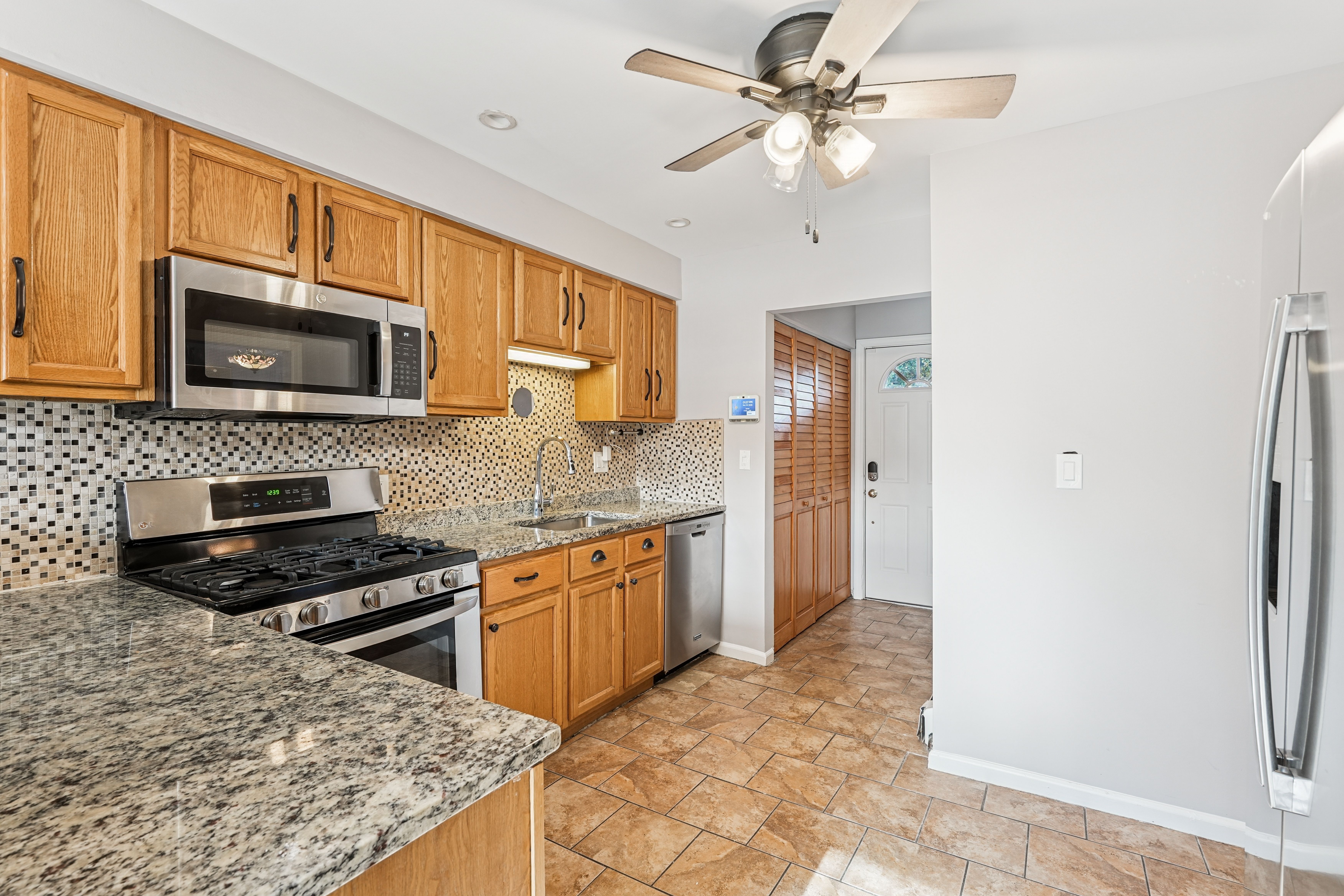 145 Pleasant Valley Way Unit# 1