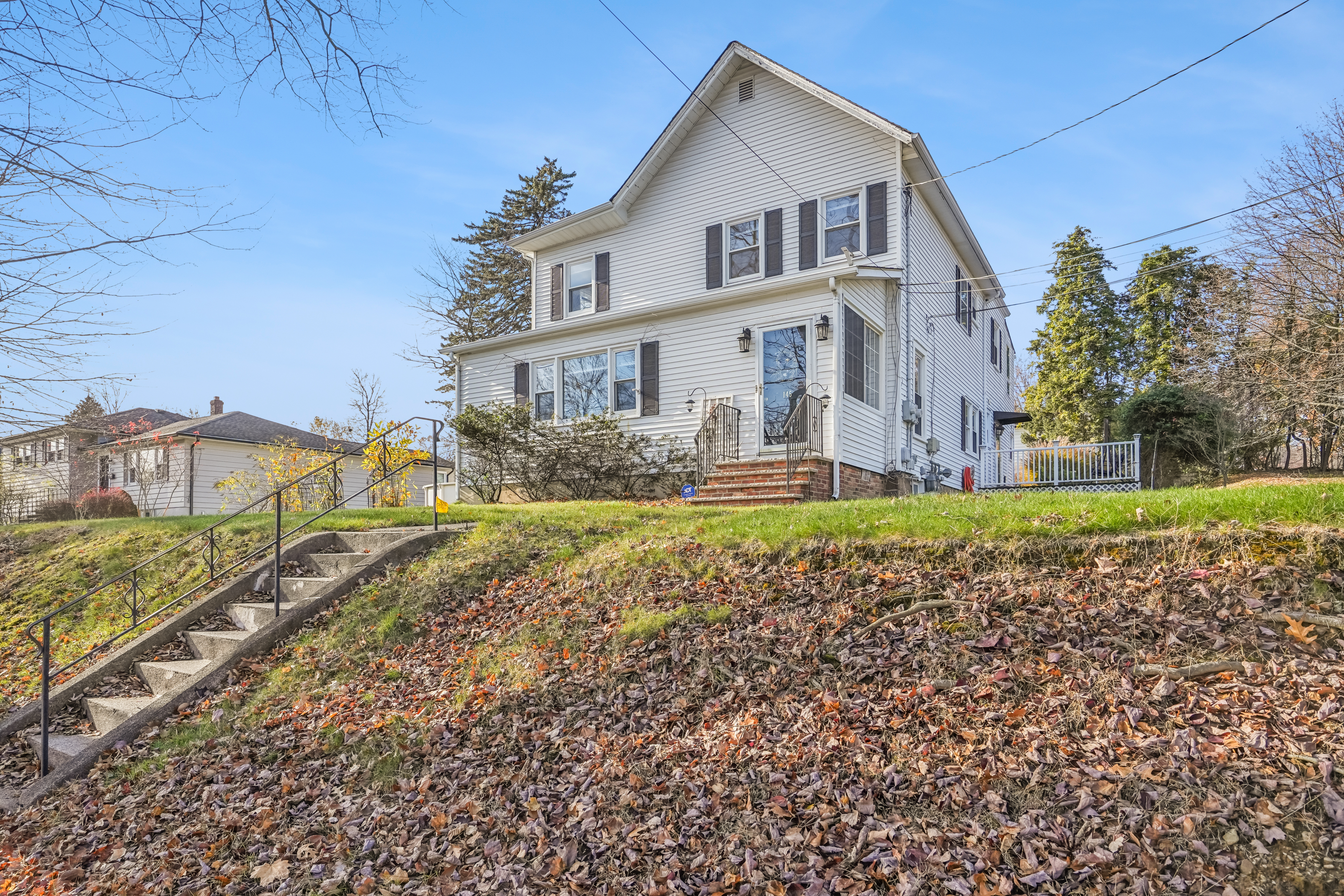 145 Pleasant Valley Way Unit# 1