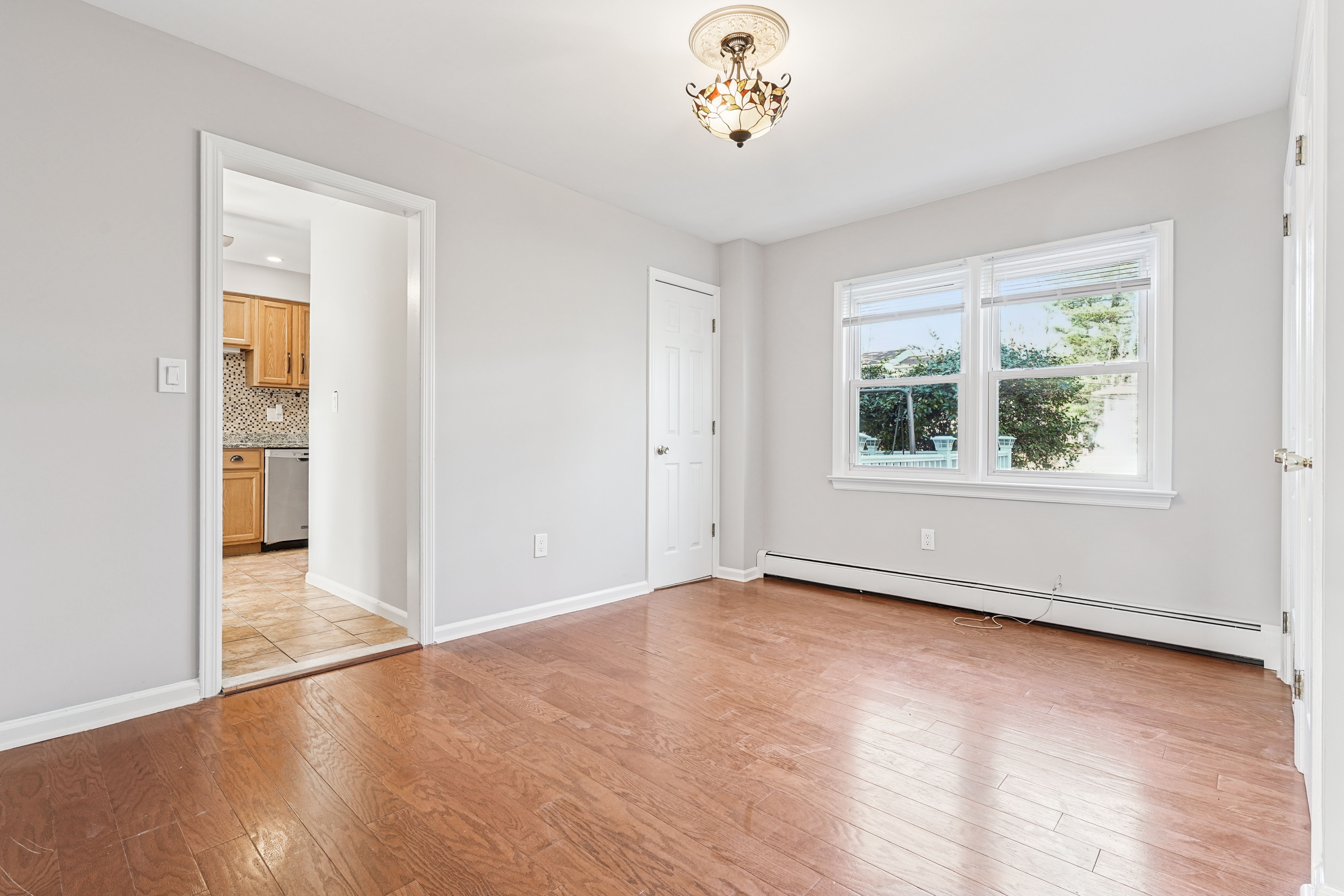 145 Pleasant Valley Way Unit# 1