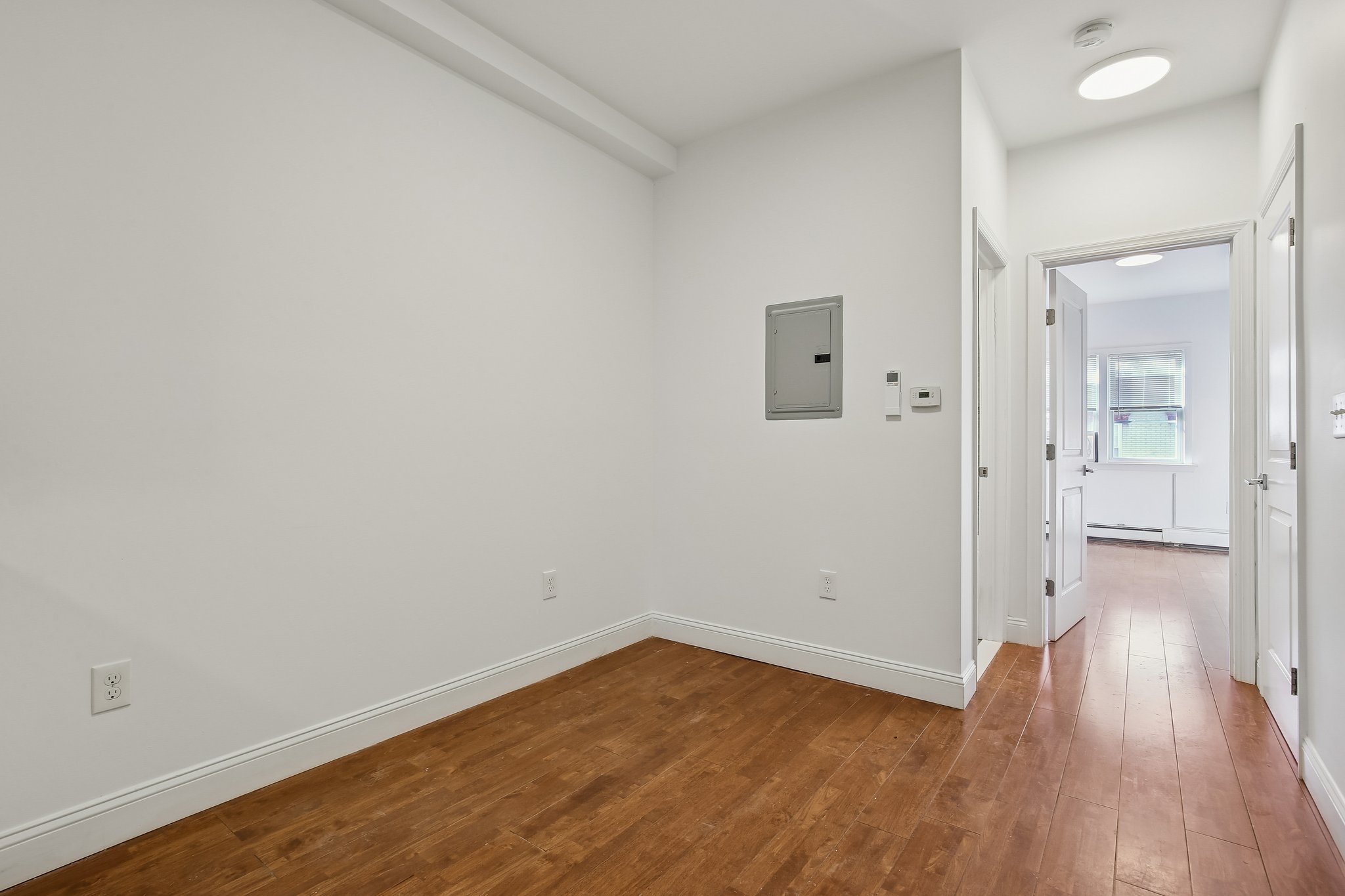 76 Hutton St Unit# #5
