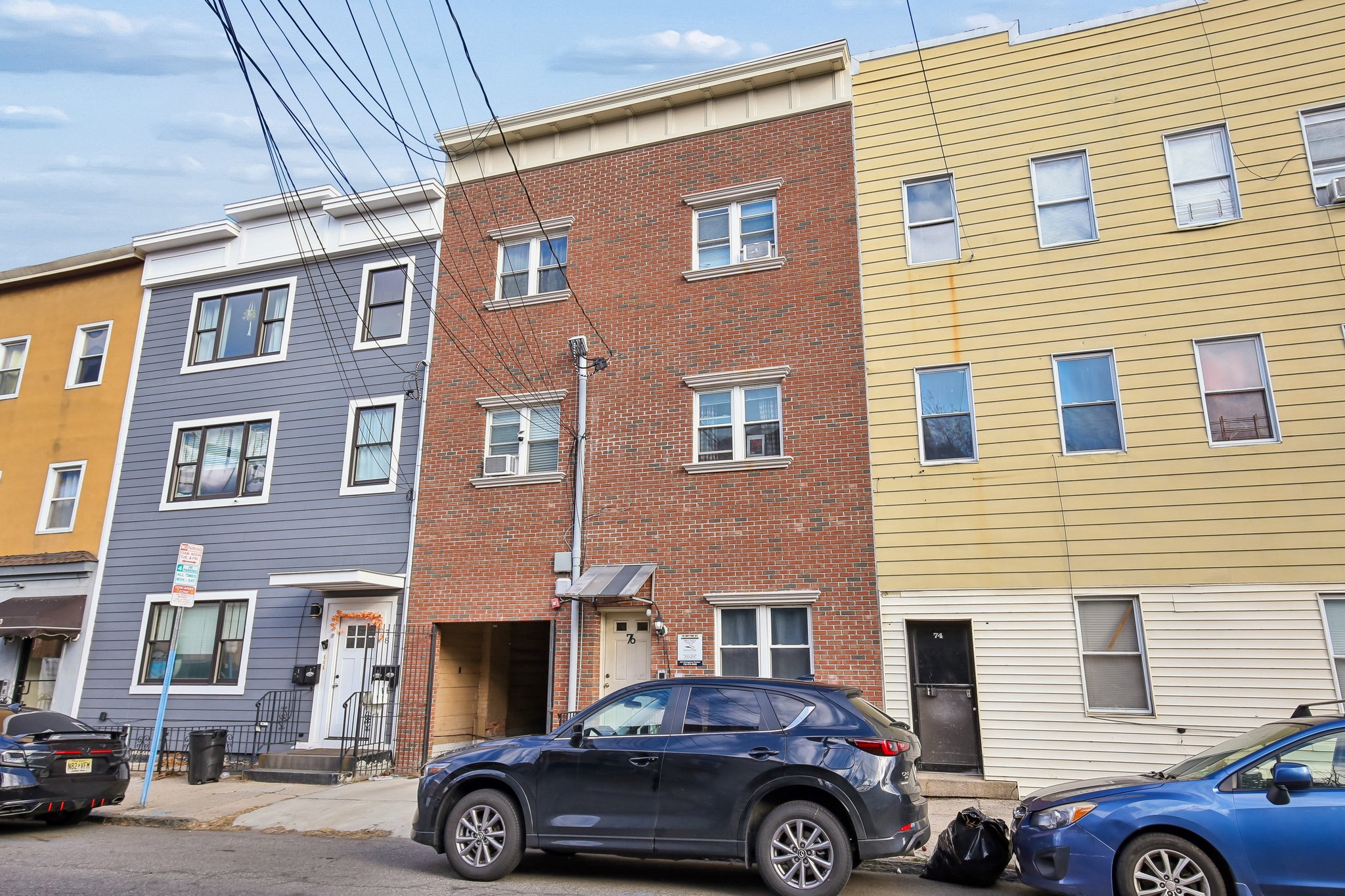 76 Hutton St Unit# #5