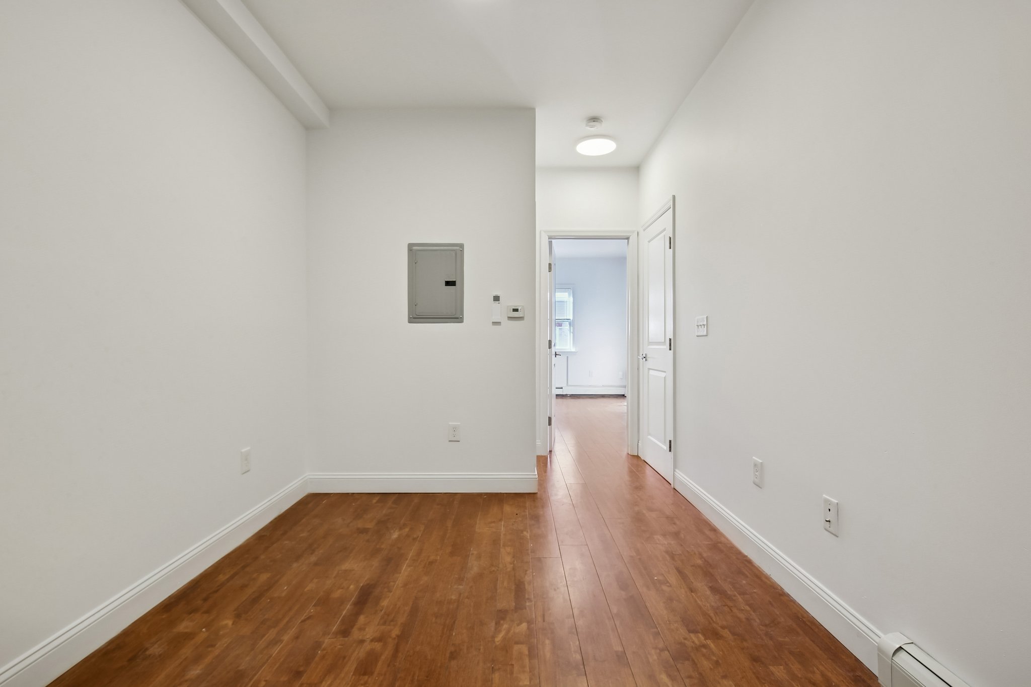 76 Hutton St Unit# #5