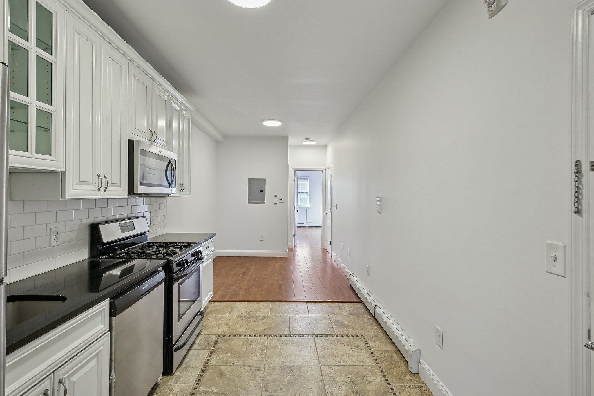 76 Hutton St Unit# #5