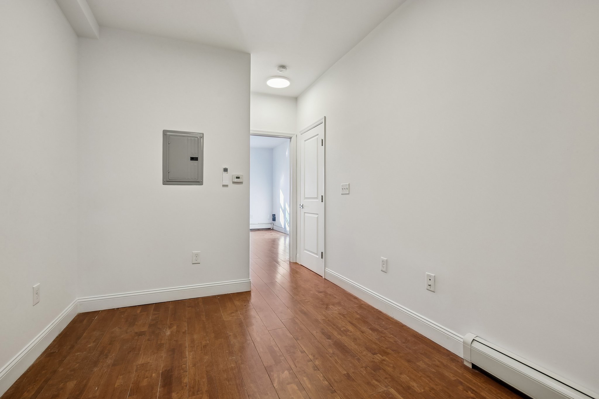 76 Hutton St Unit# #5
