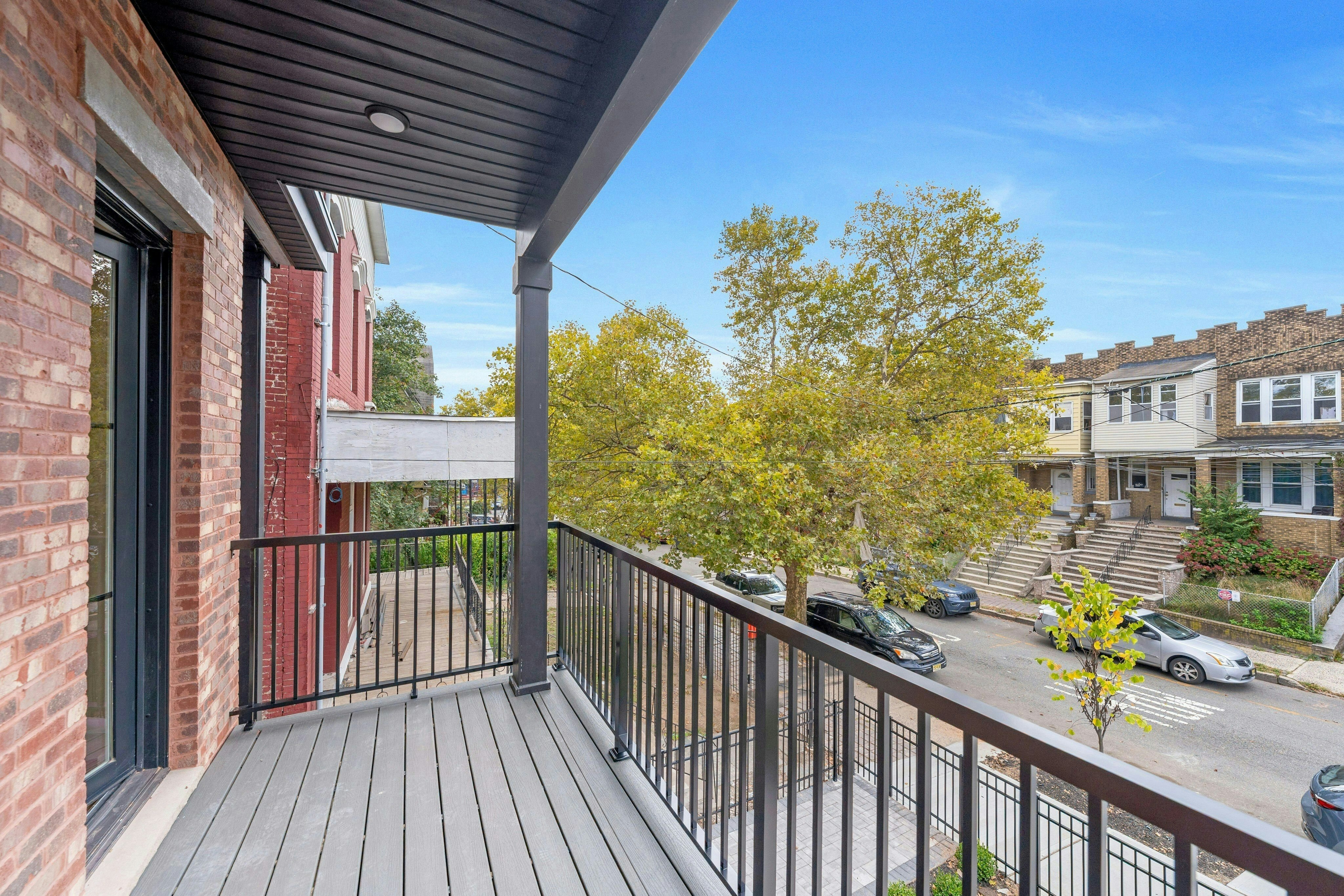 28 Clinton Avenue Unit B 