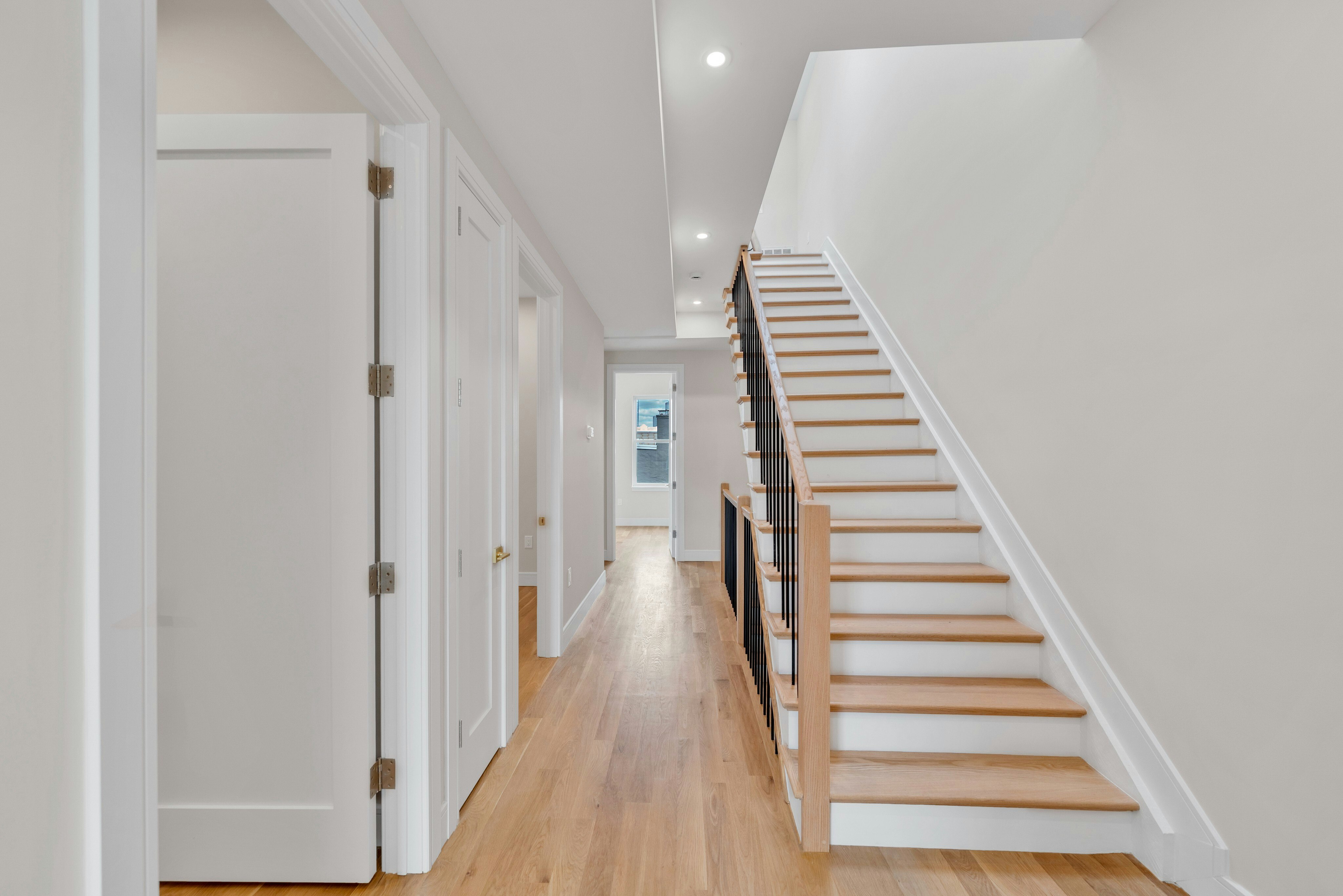 28 Clinton Avenue Unit B 