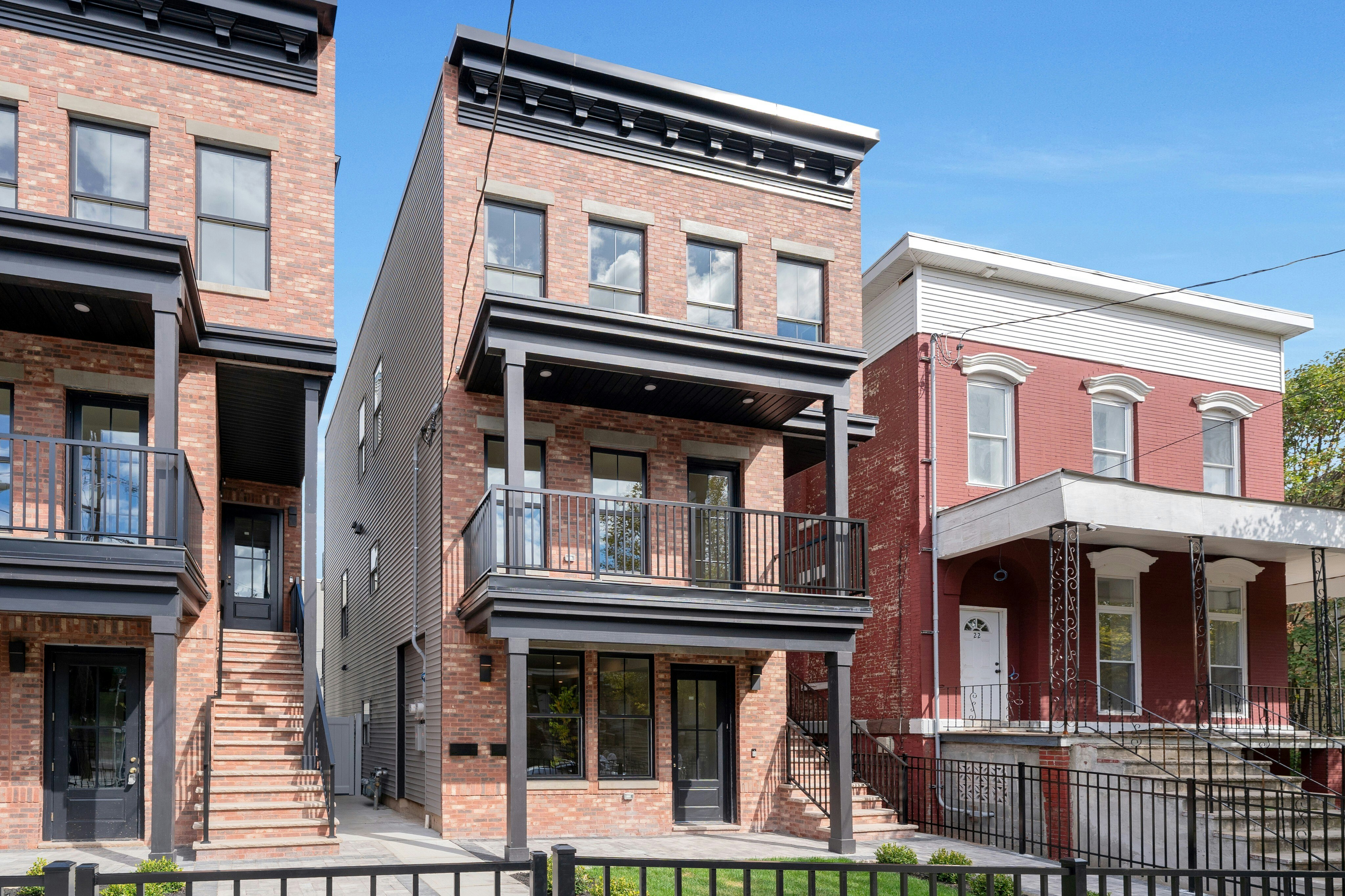 28 Clinton Avenue Unit A 