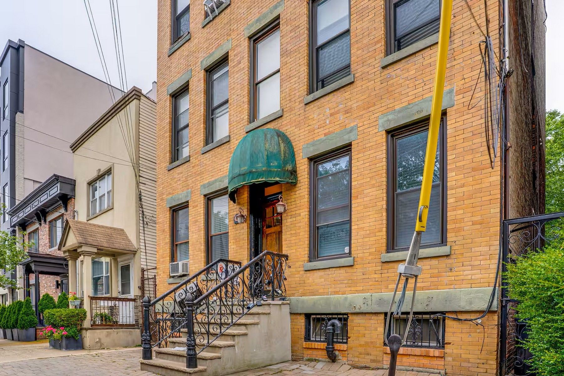 608 Madison St Unit# 2