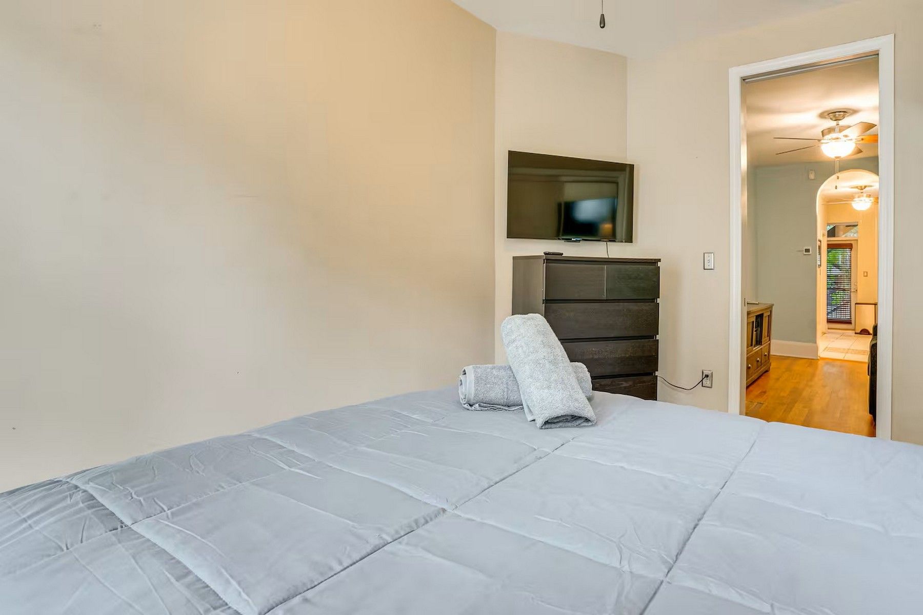 608 Madison St Unit# 2