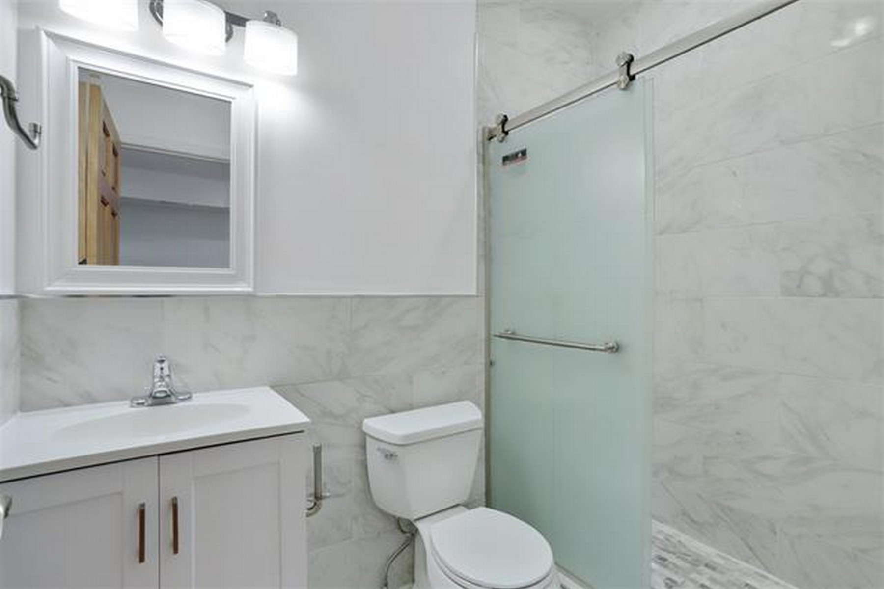 315 New York Ave Unit# 2