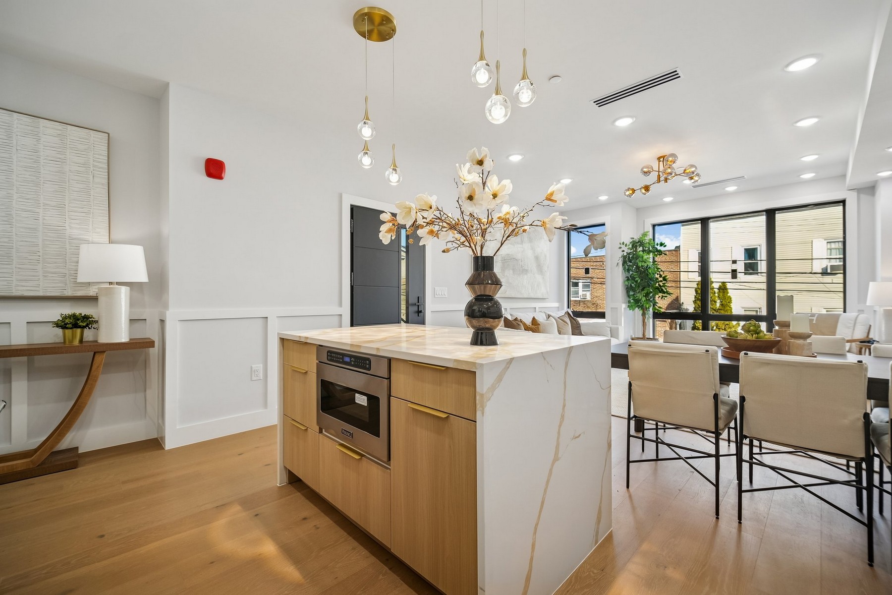 85 Bleecker St Unit# 2