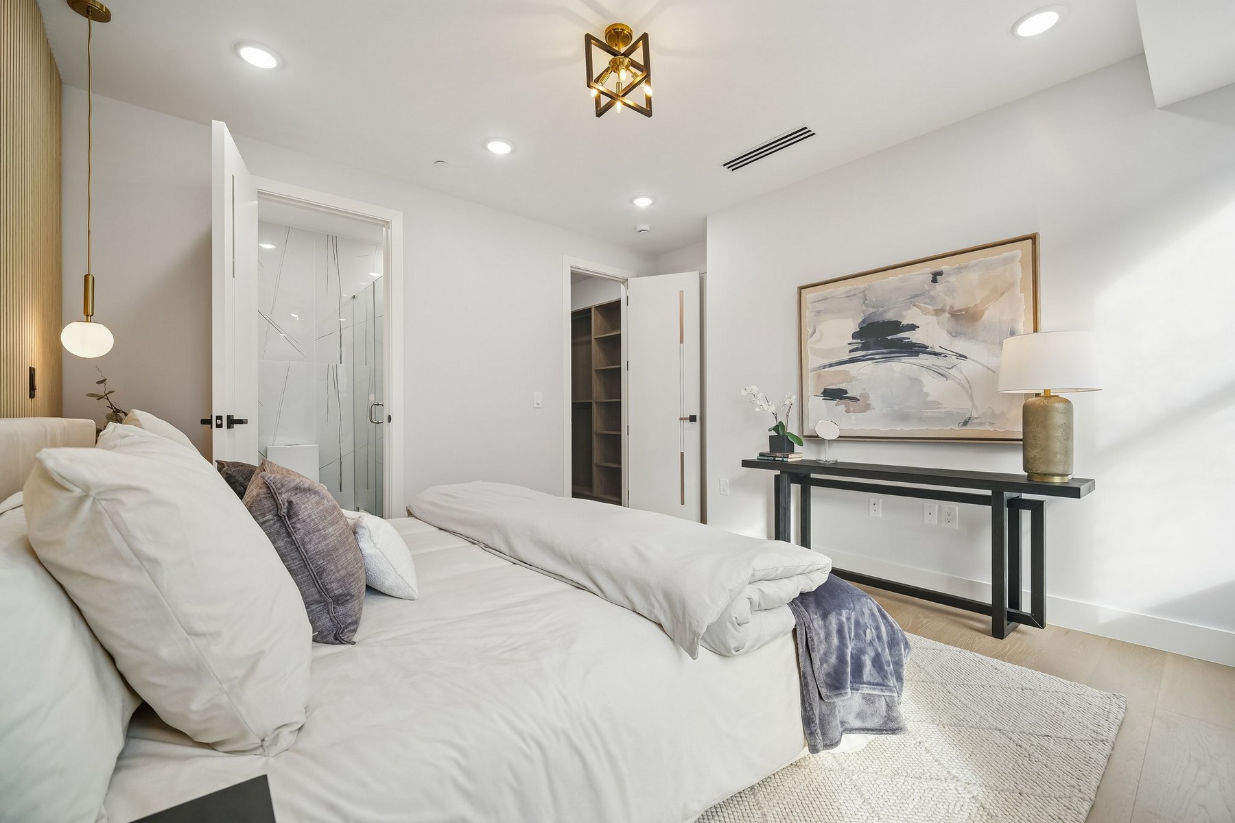 85 Bleecker St Unit# 2