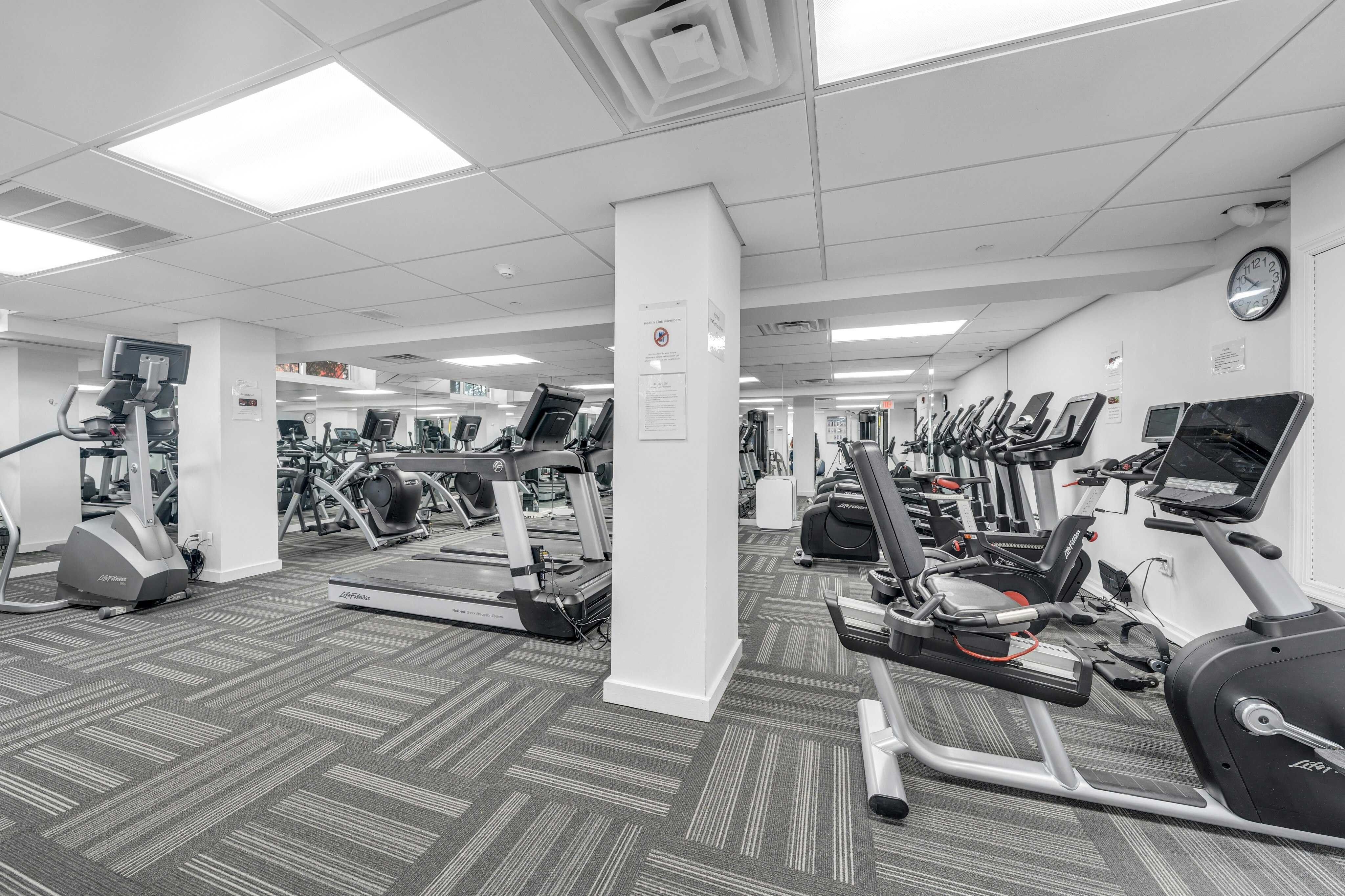 2200 North Central Road #15C