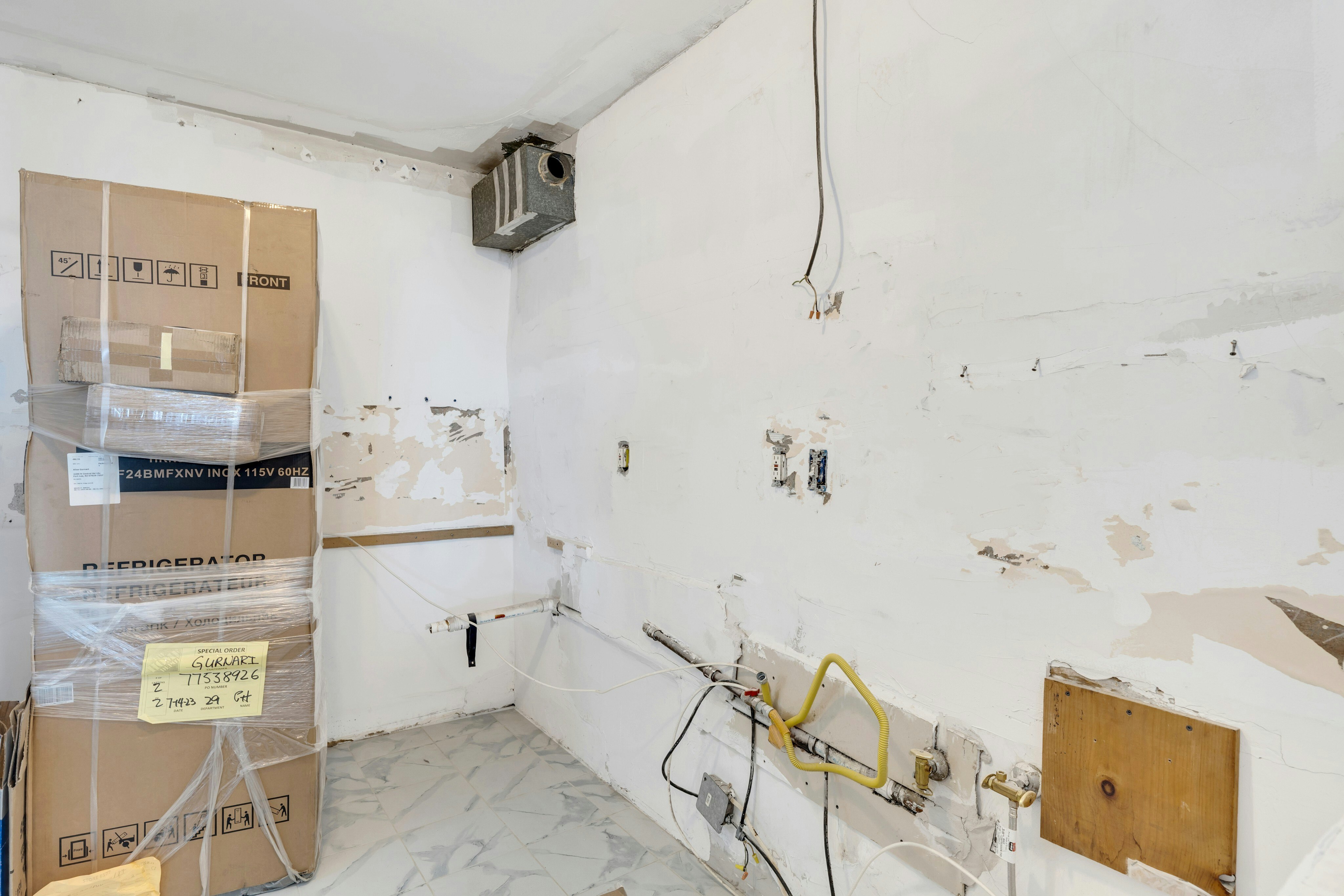 2200 North Central Road #15C