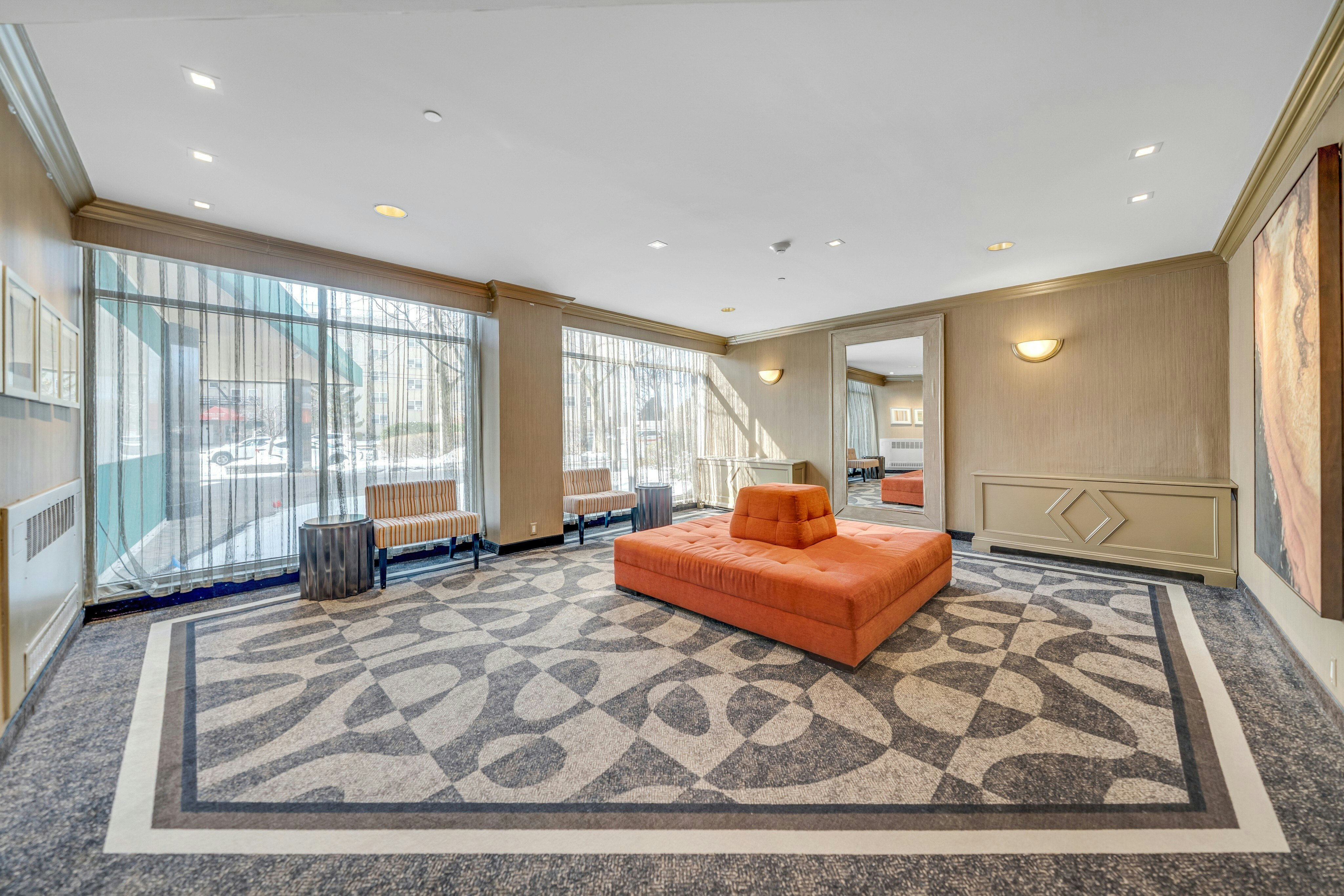 2200 North Central Road #15C