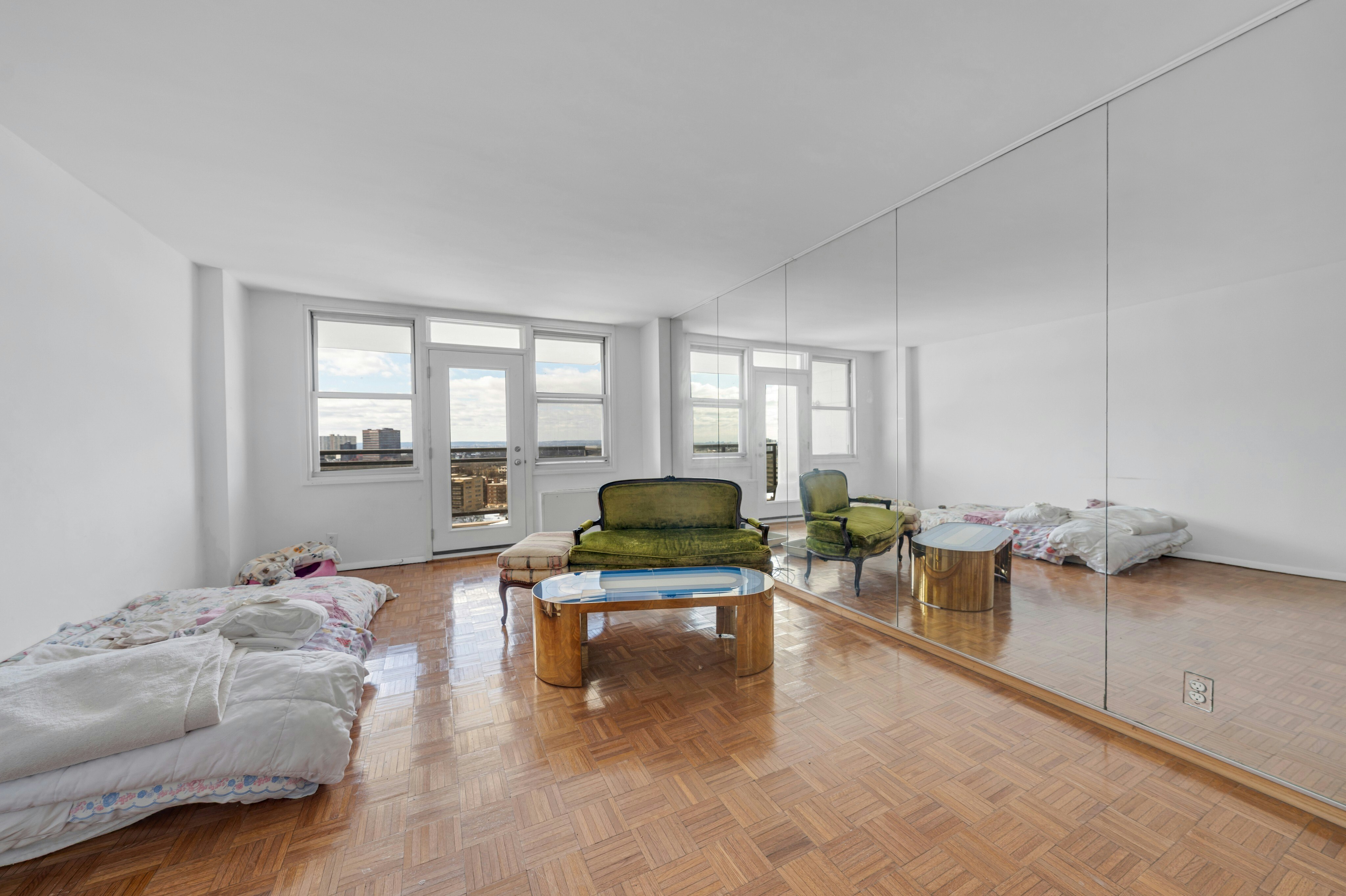 2200 North Central Road #15C