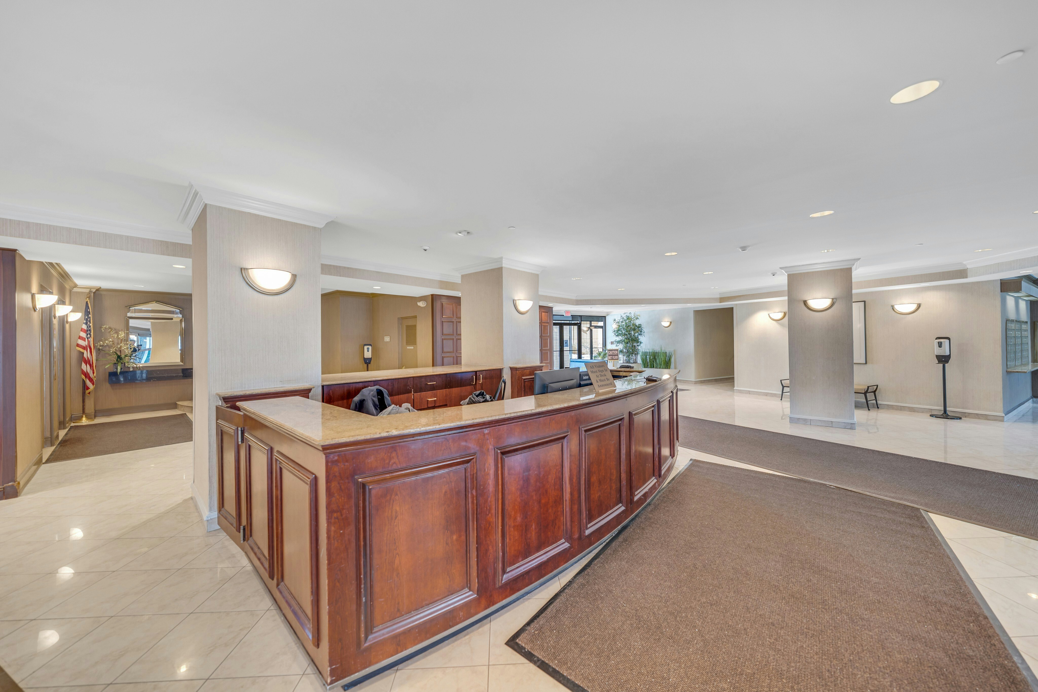 2200 North Central Road #15C