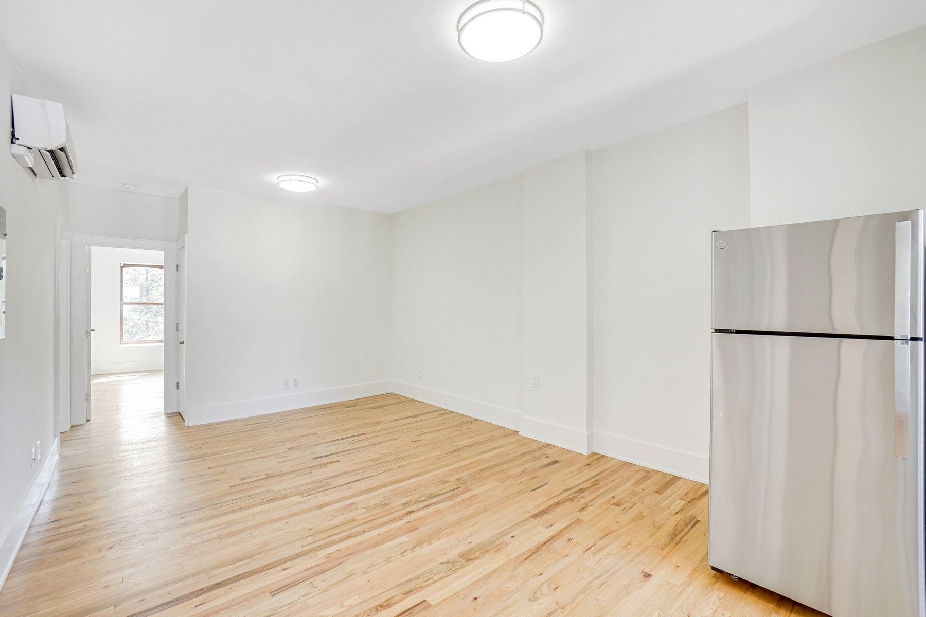 274 Montgomery St Unit# 4