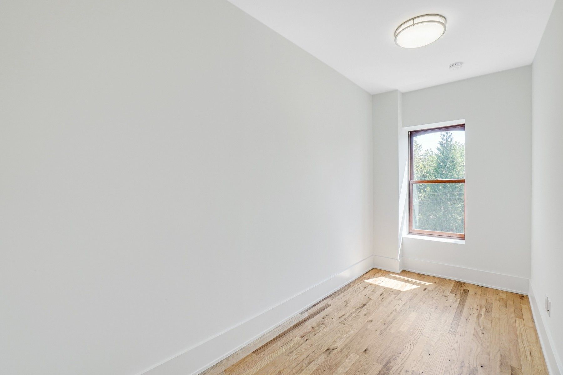 274 Montgomery St Unit# 4