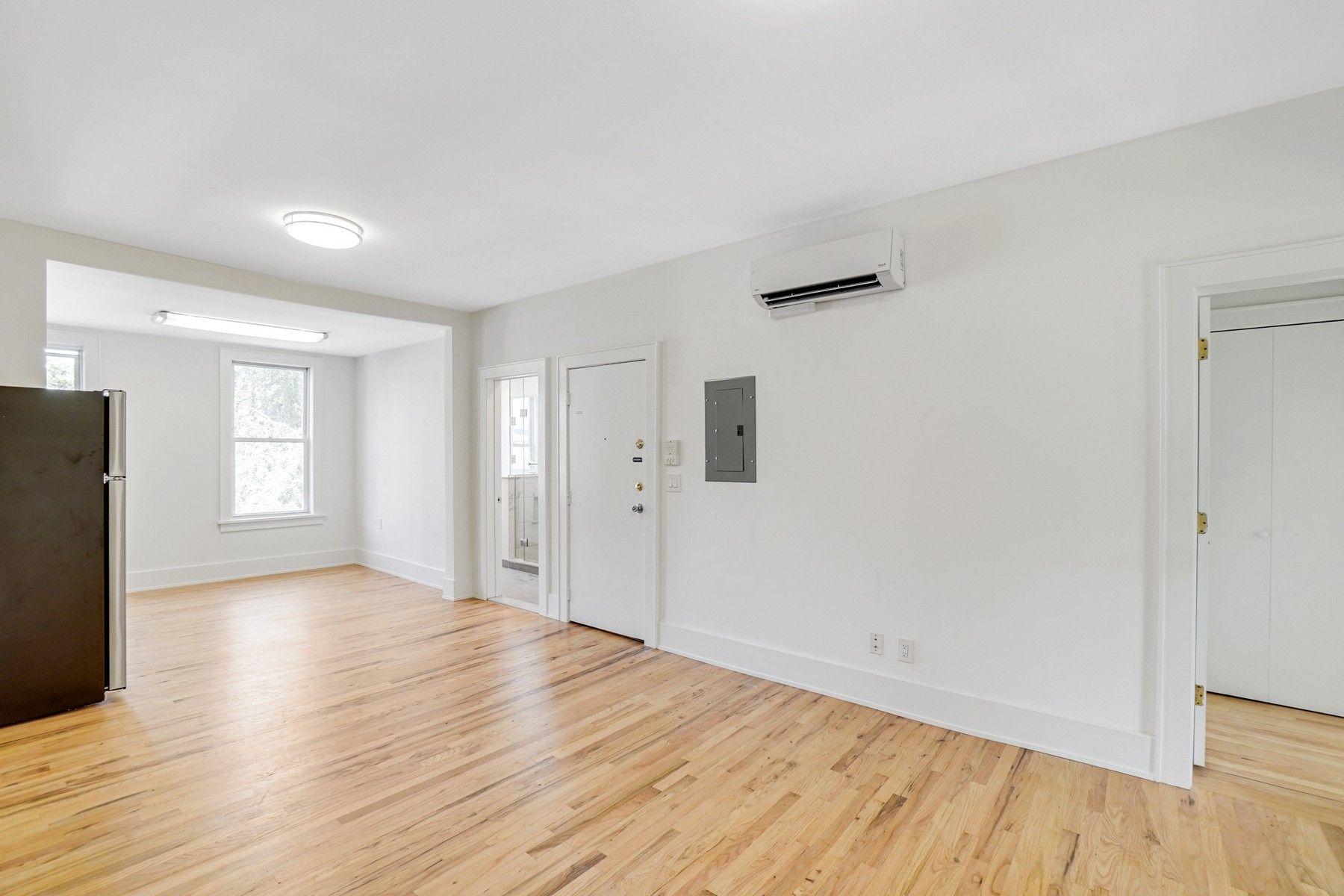 274 Montgomery St Unit# 4