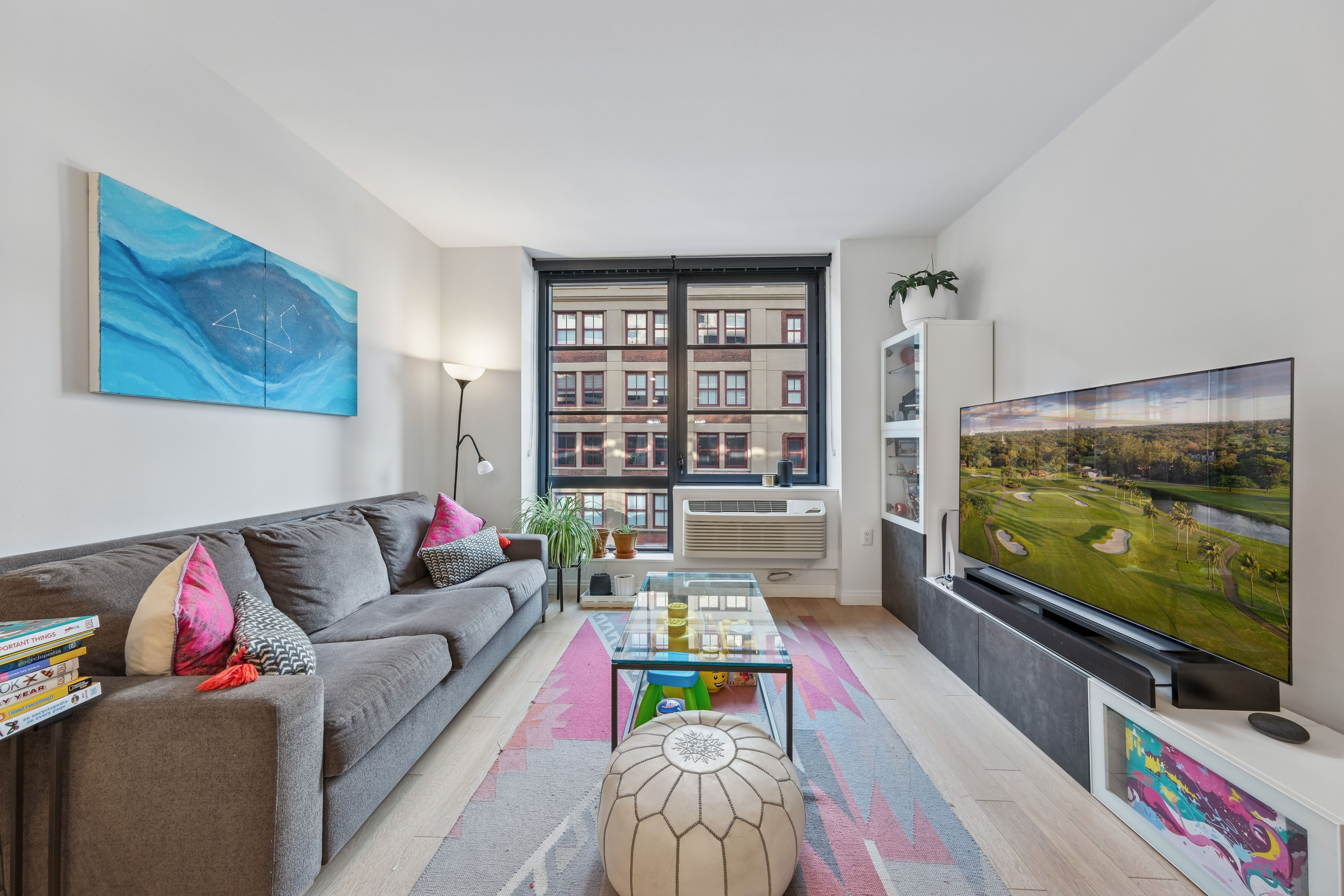 160 Oakland Avenue 805