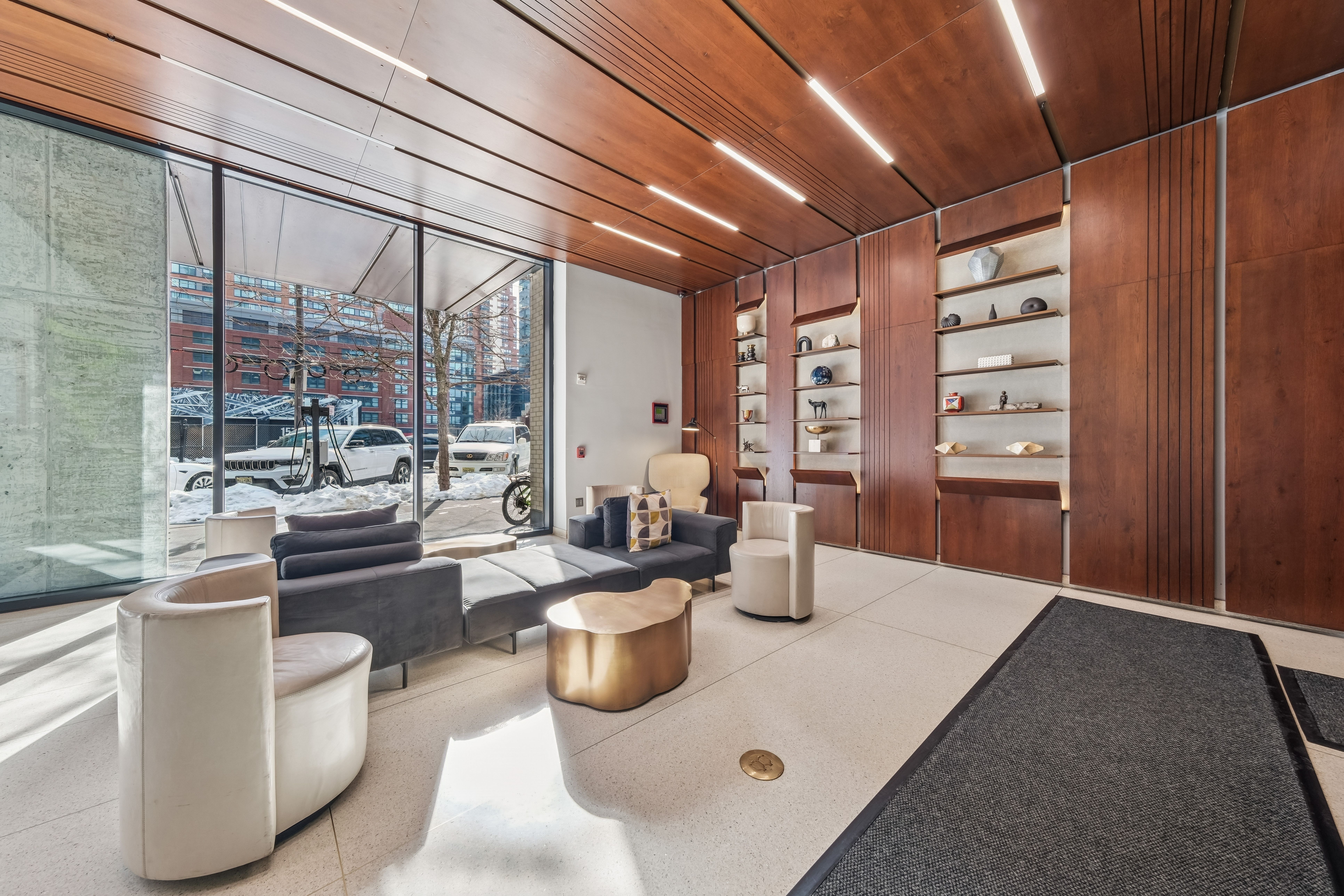160 Oakland Avenue 805