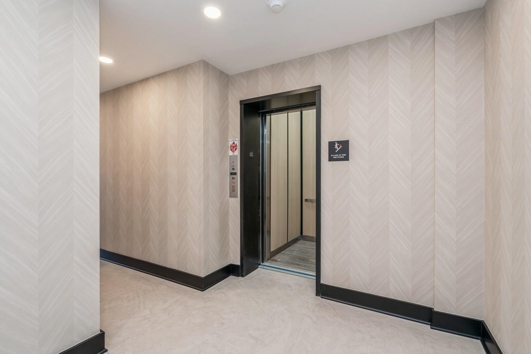 201-205 Randolph Ave Unit# 105