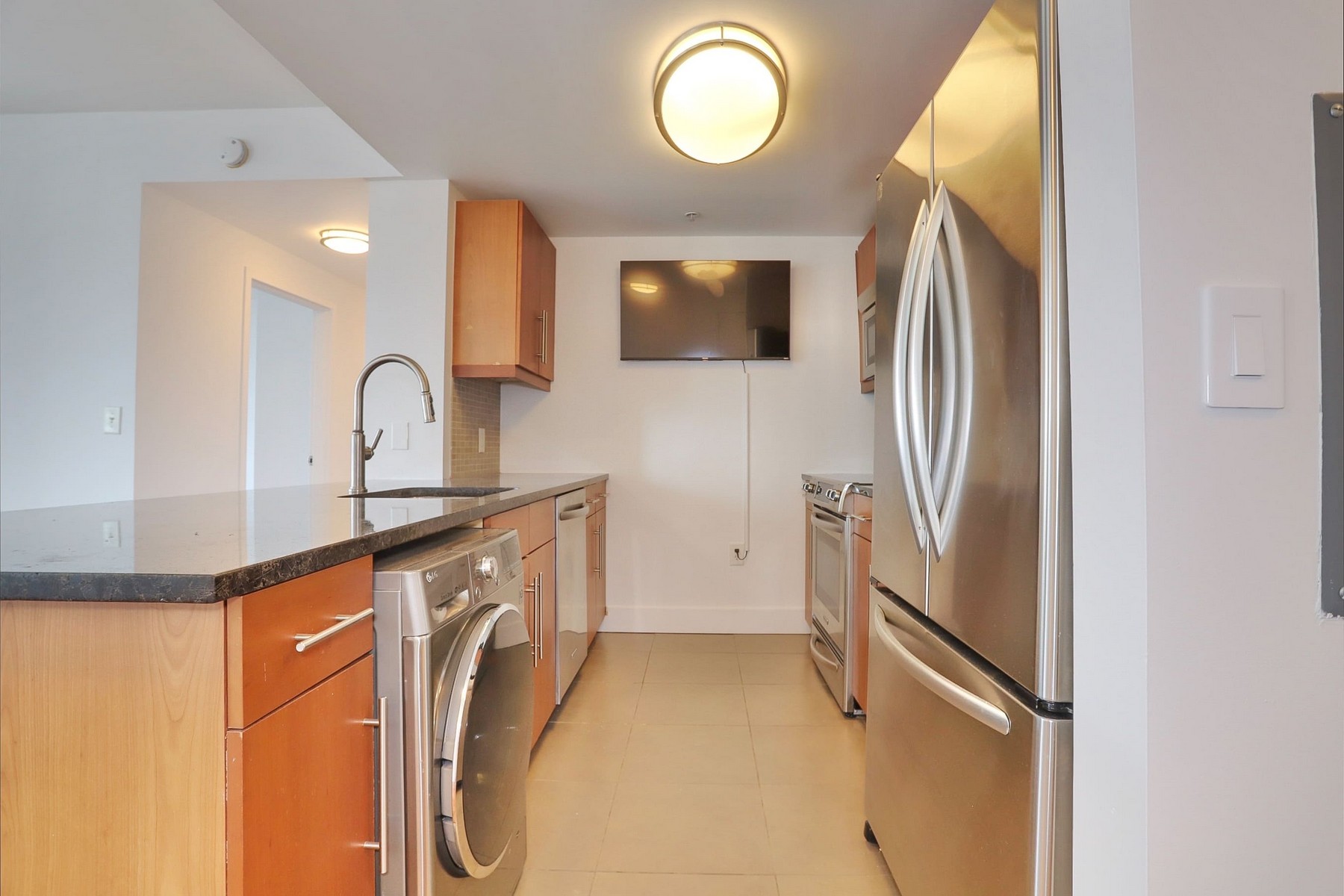 88 Morgan St Unit# 2209