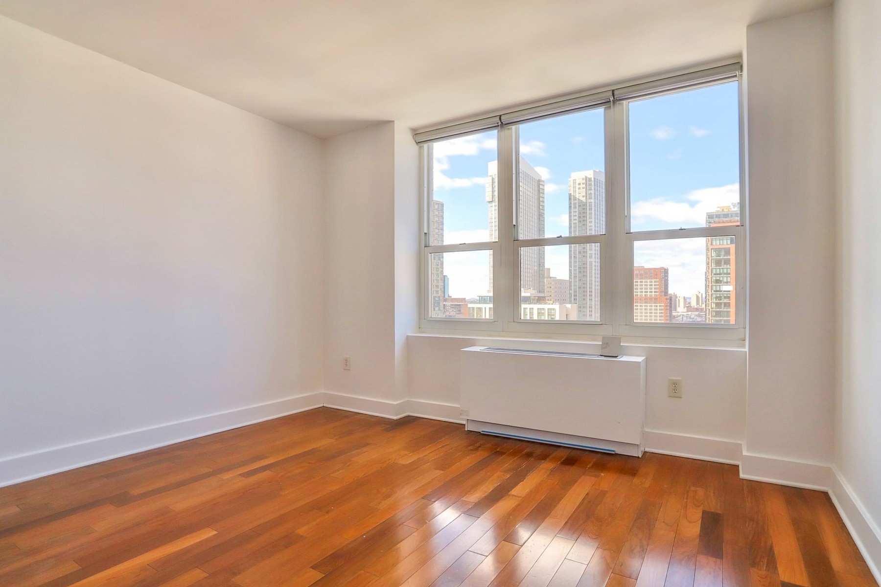 88 Morgan St Unit# 2209