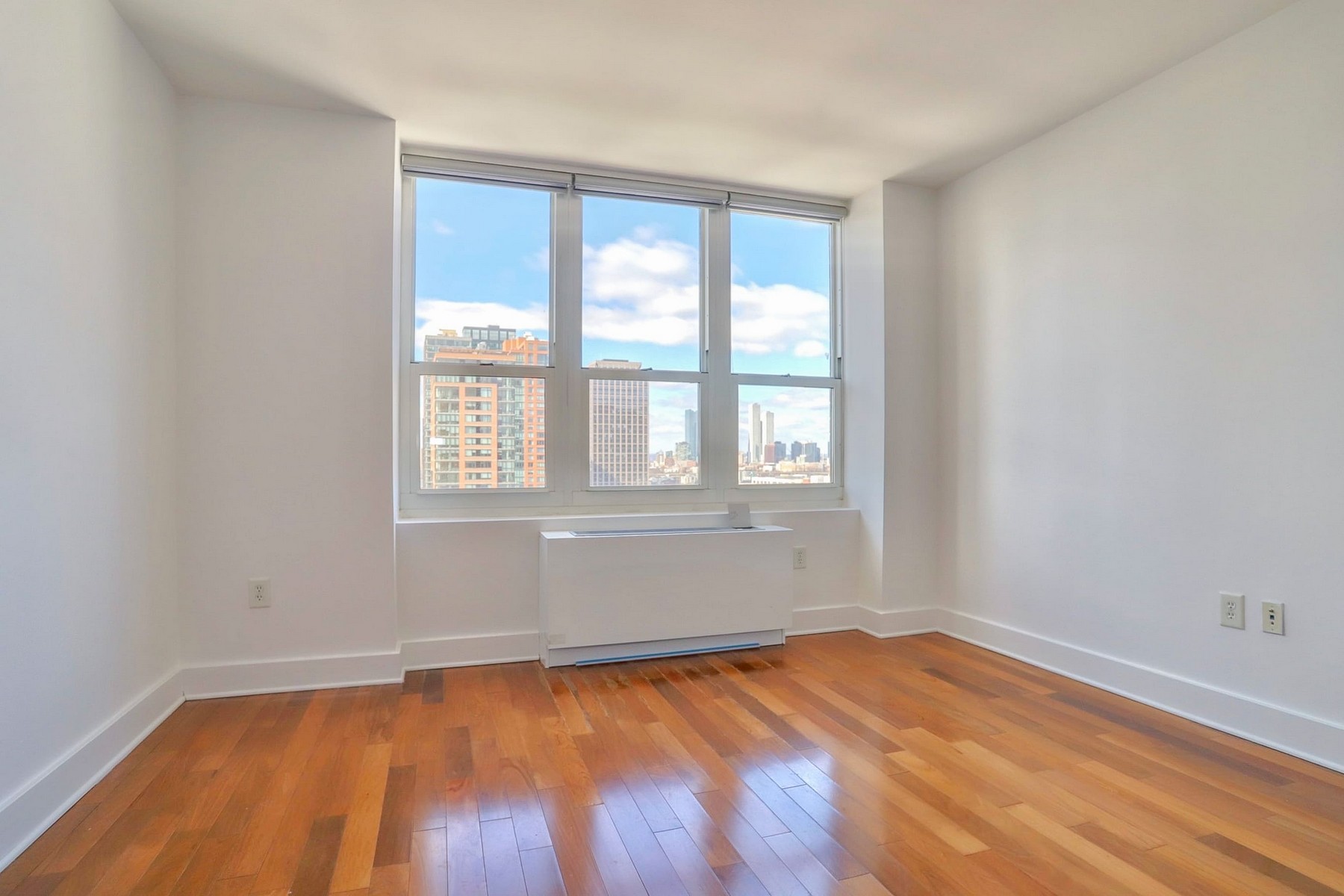 88 Morgan St Unit# 2209