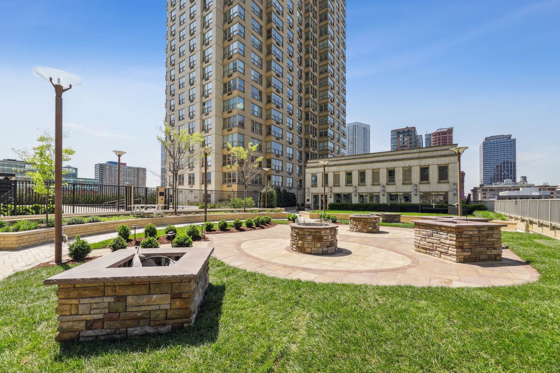 88 Morgan St Unit# 4109