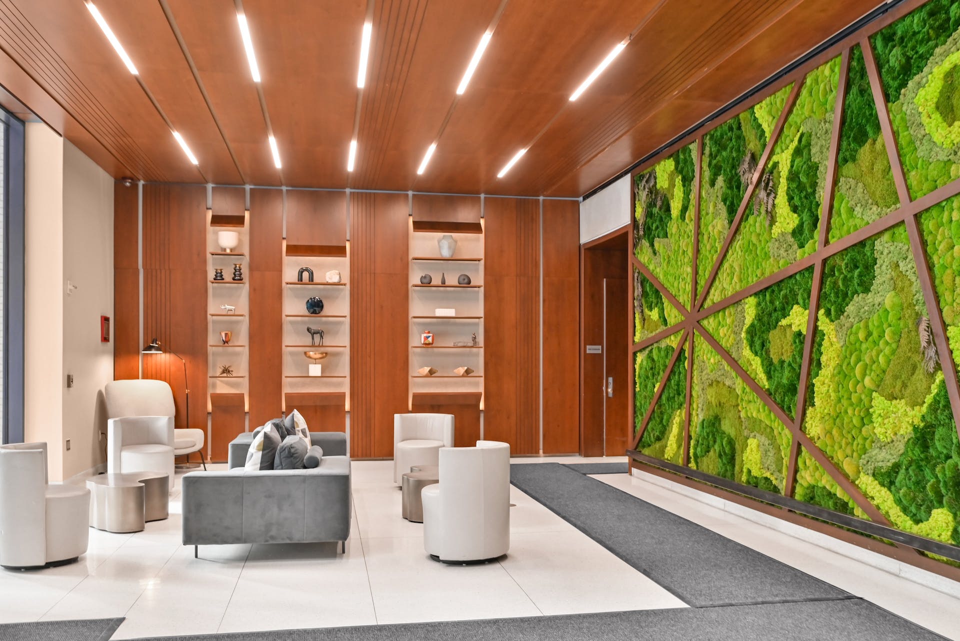 160 1st St Unit# 913