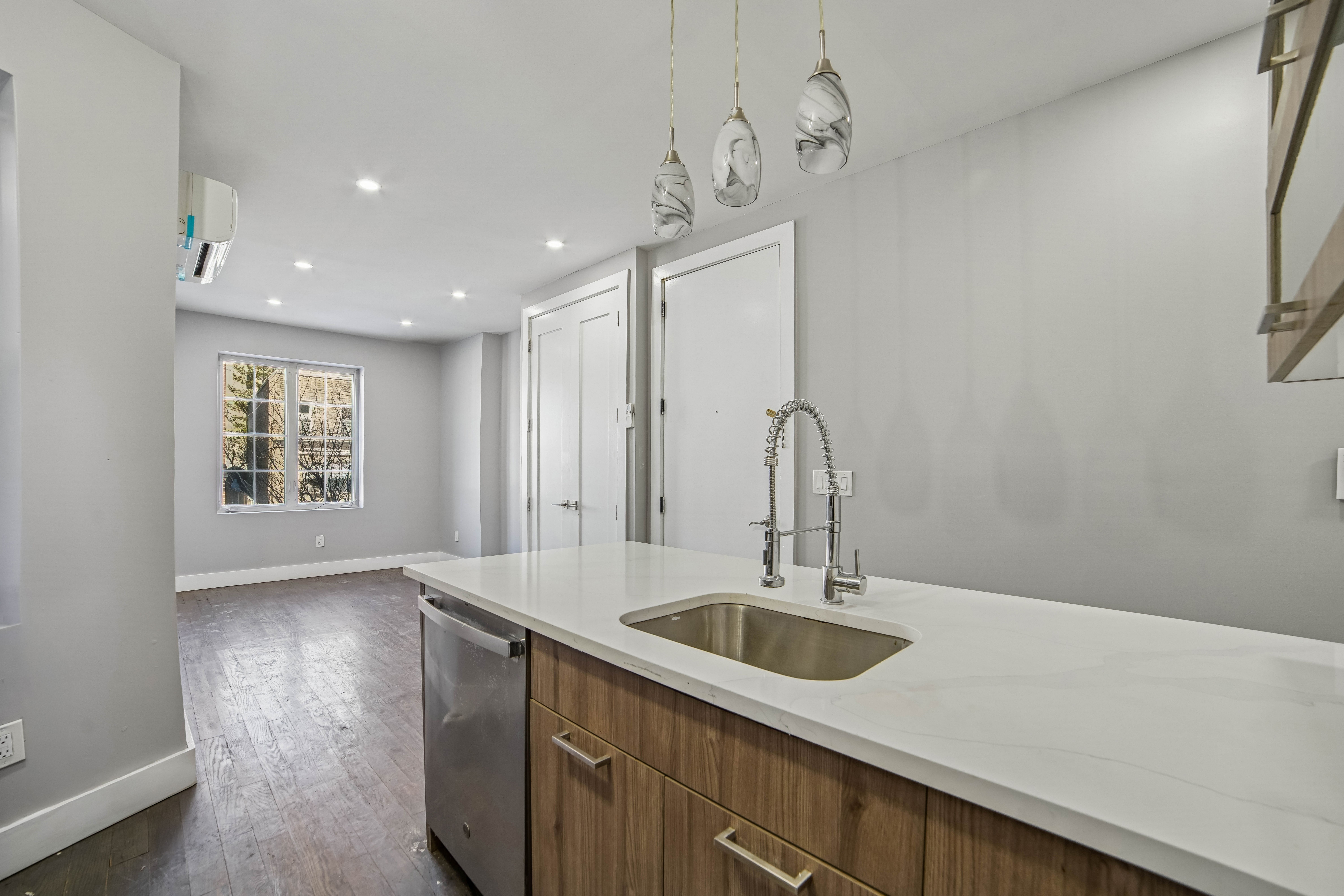 270 Hancock Avenue, unit 2 