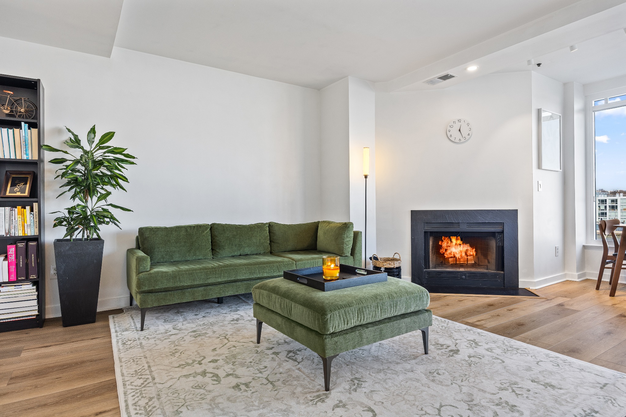 600 Harbor Boulevard 