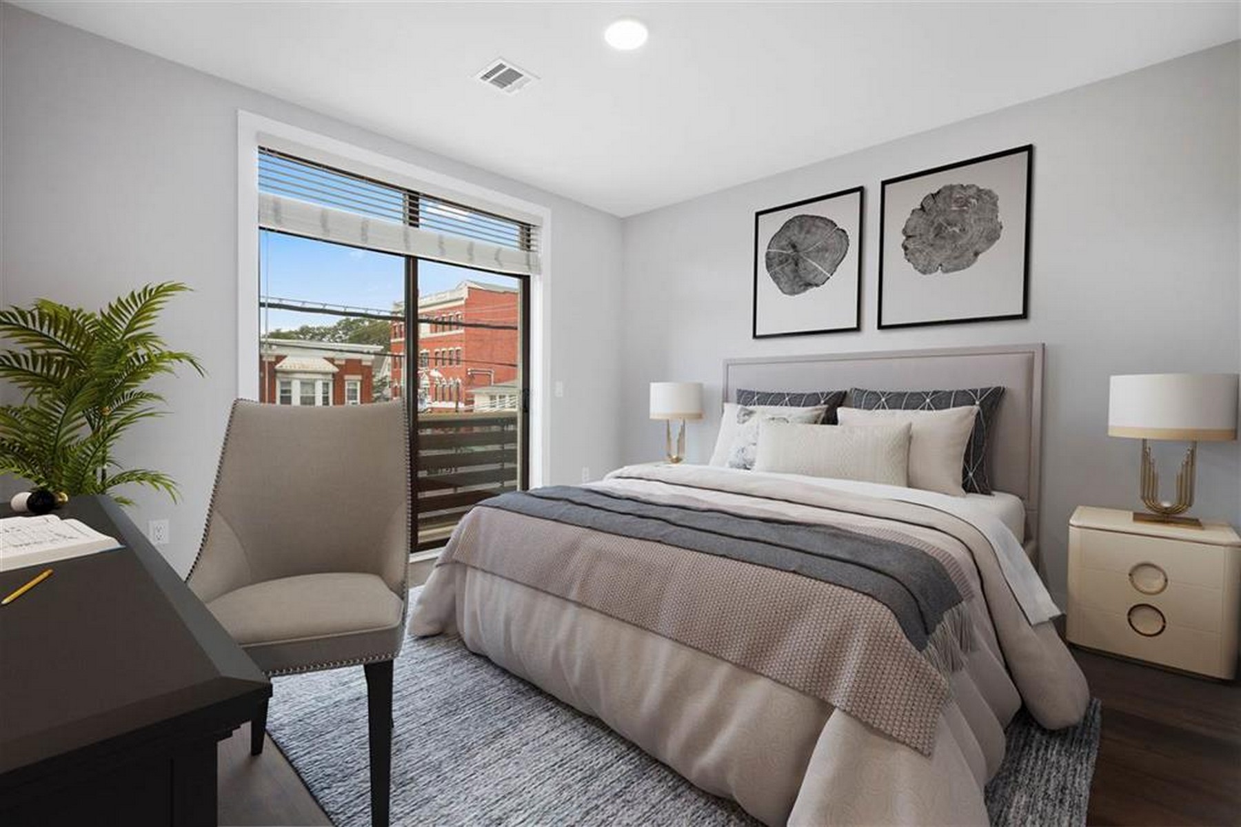 662 Avenue C Unit# 304