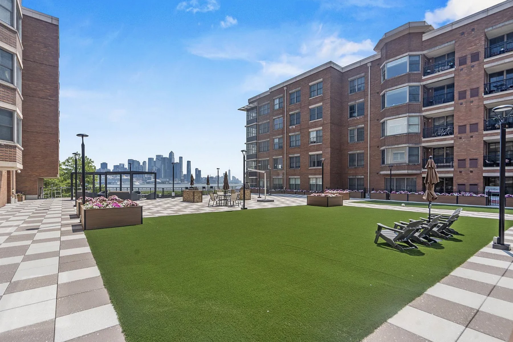 22 Avenue At Port Imperial Unit# 232