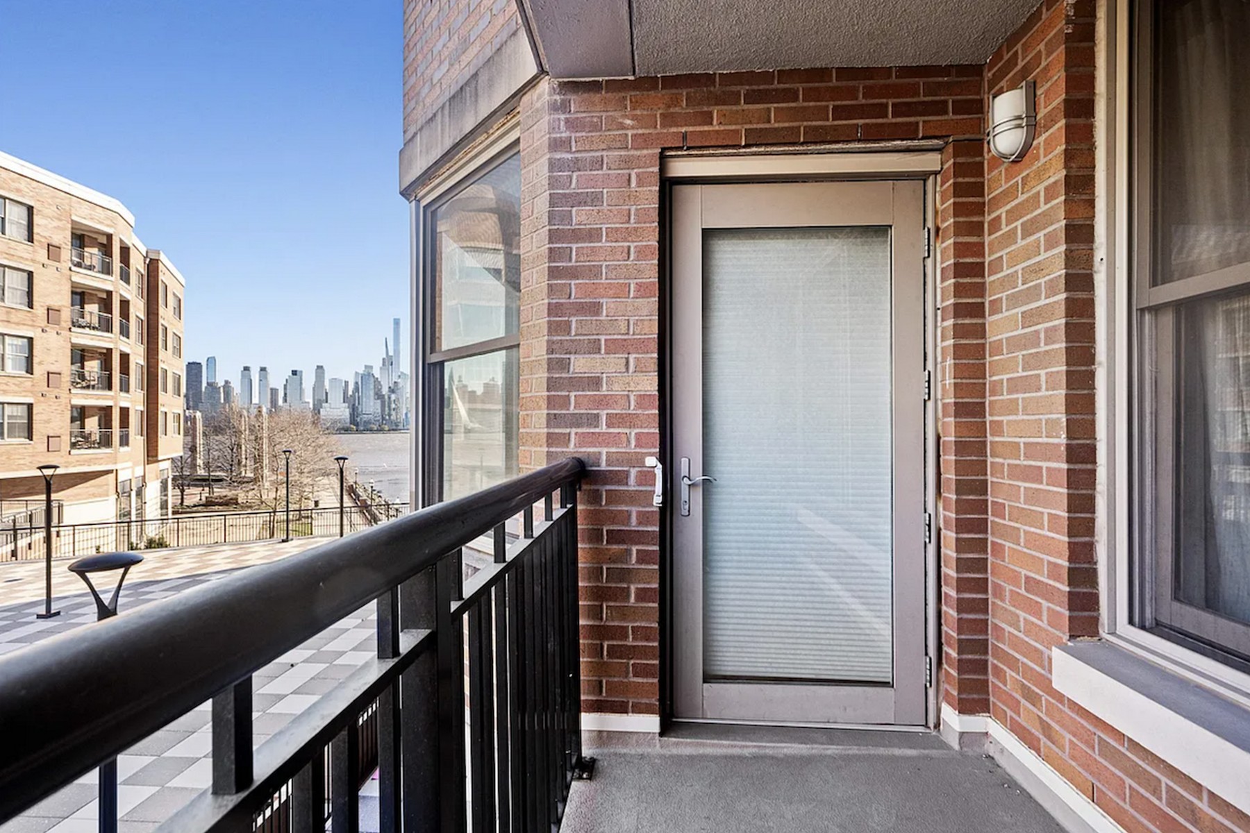 22 Avenue At Port Imperial Unit# 232