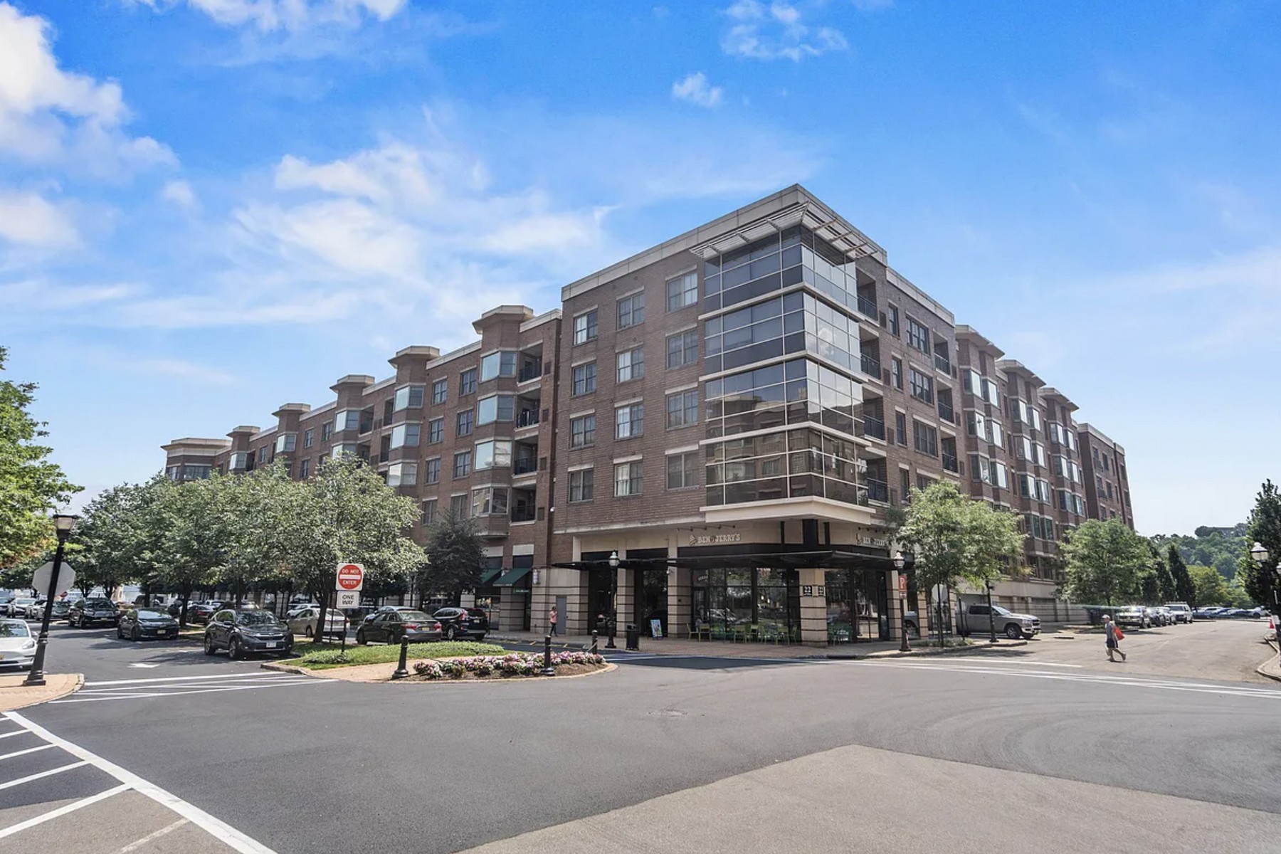 22 Avenue At Port Imperial Unit# 232