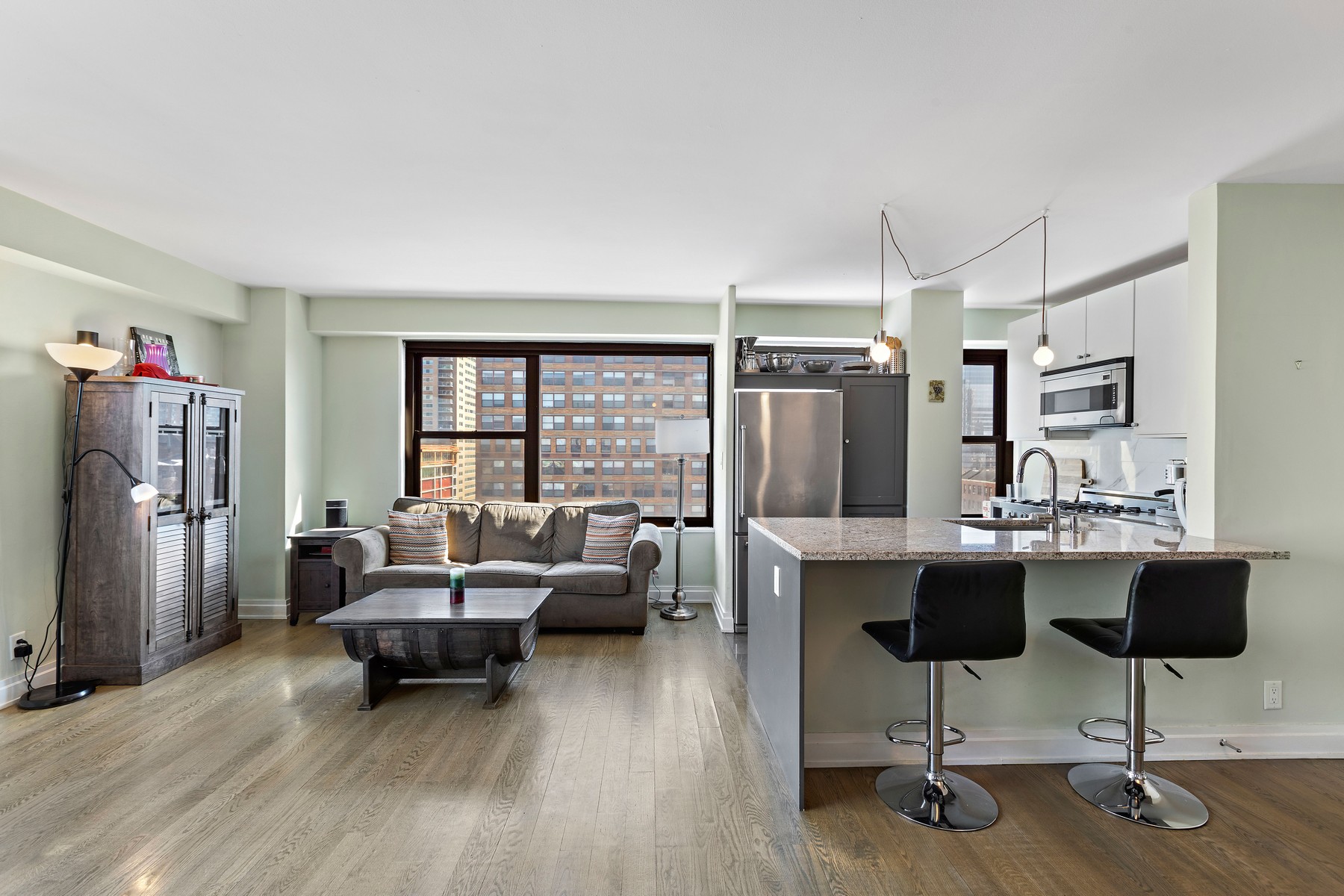 135 Montgomery St Unit# 12-10