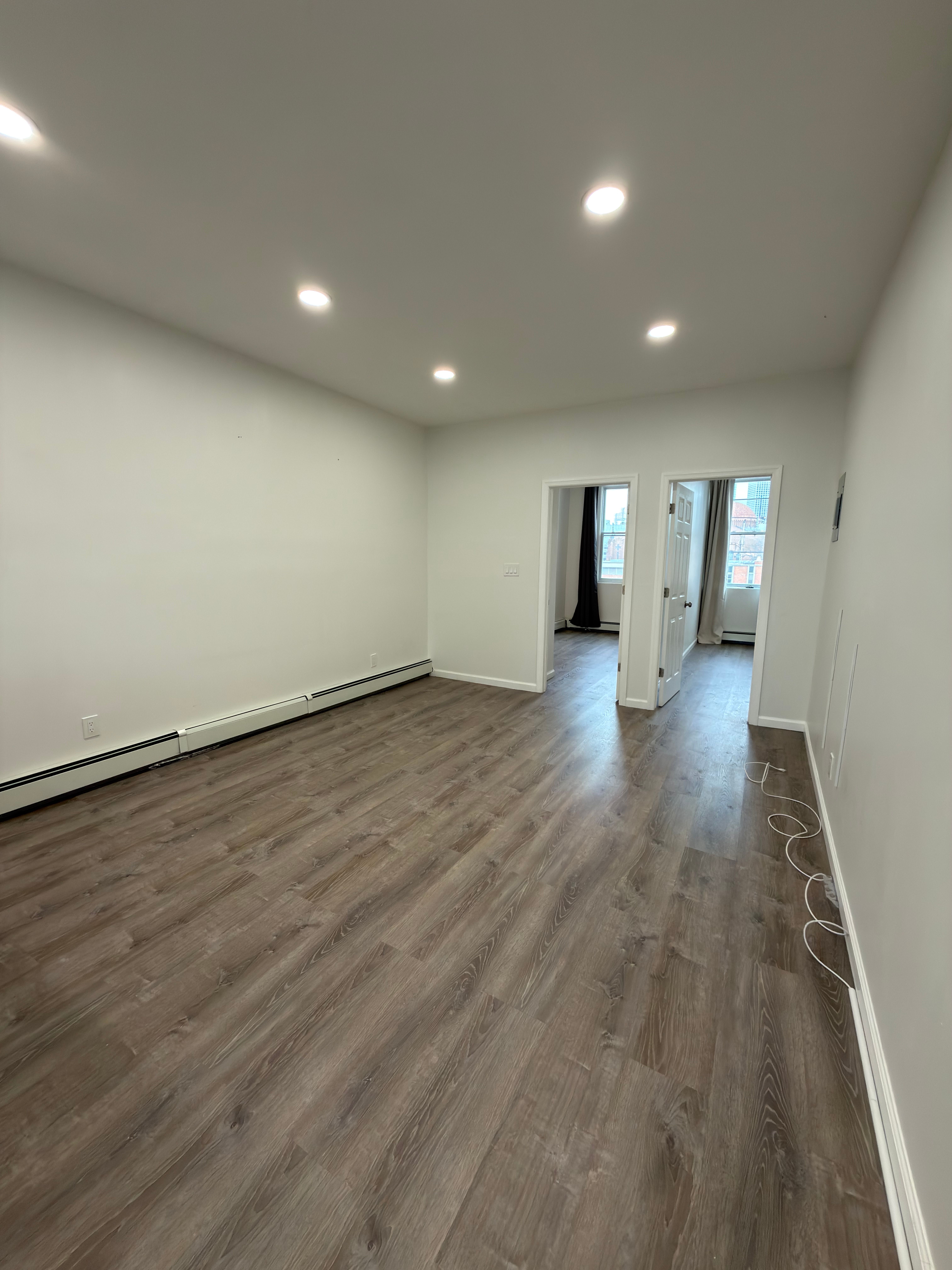 737 Montgomery Street Unit 3