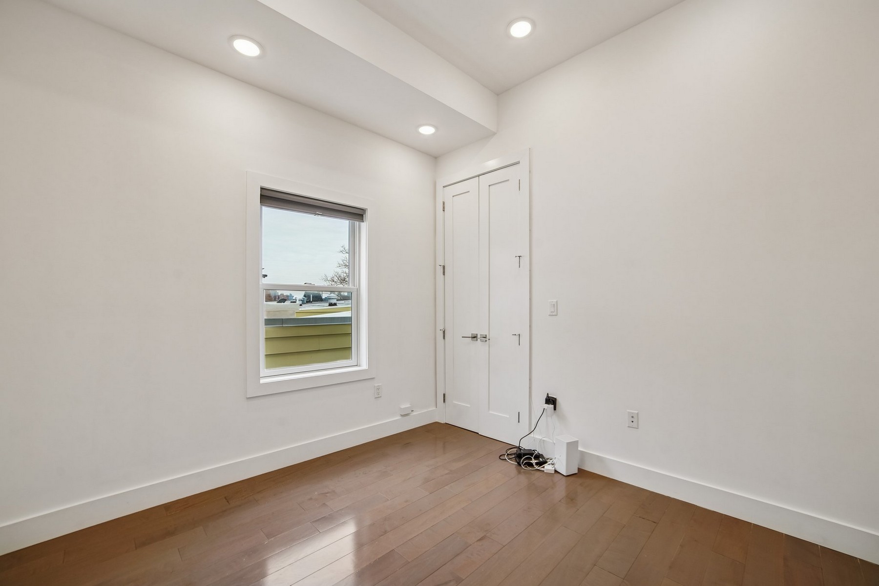 46 Carlton St Unit# 2