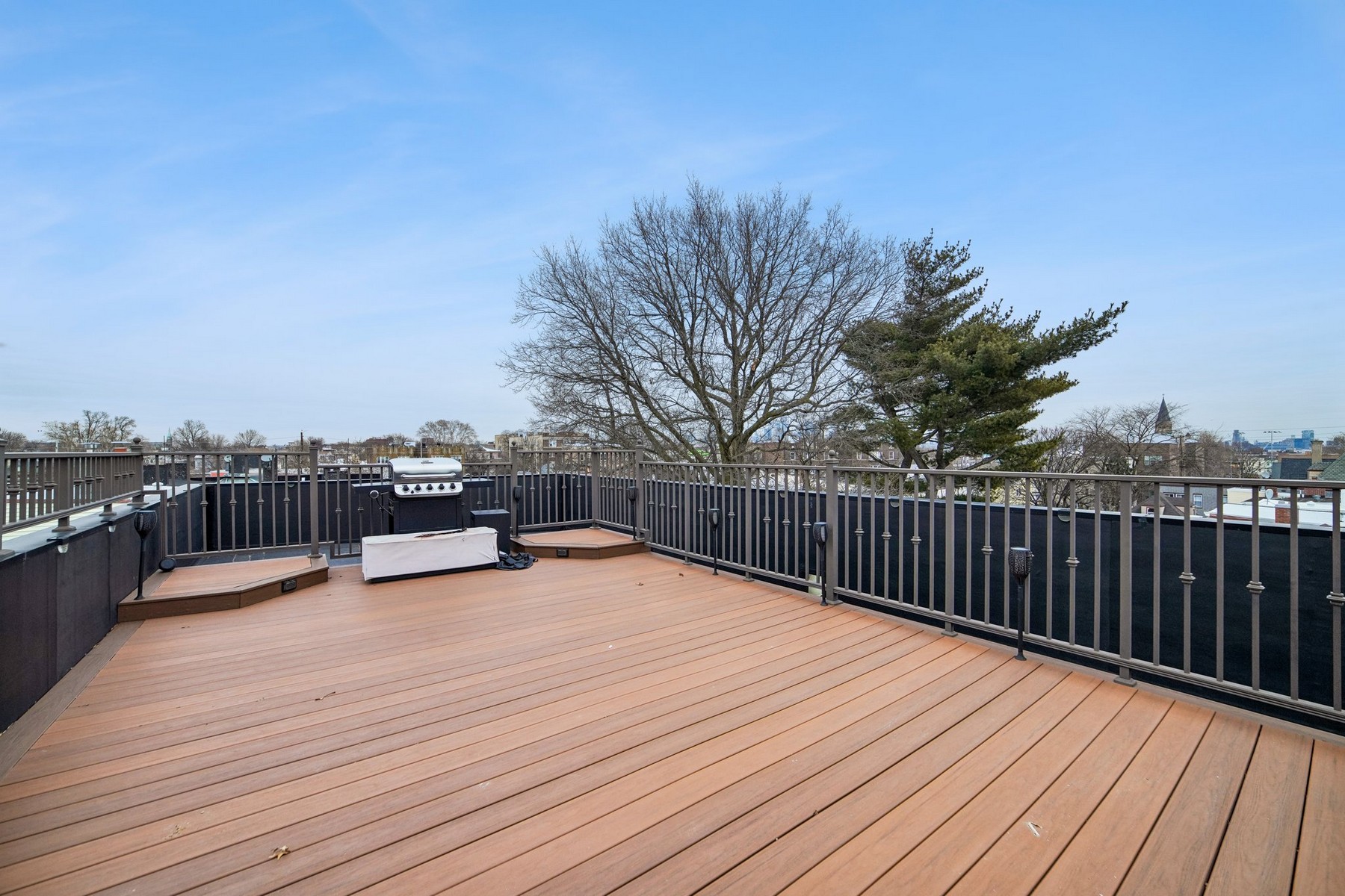 46 Carlton St Unit# 2