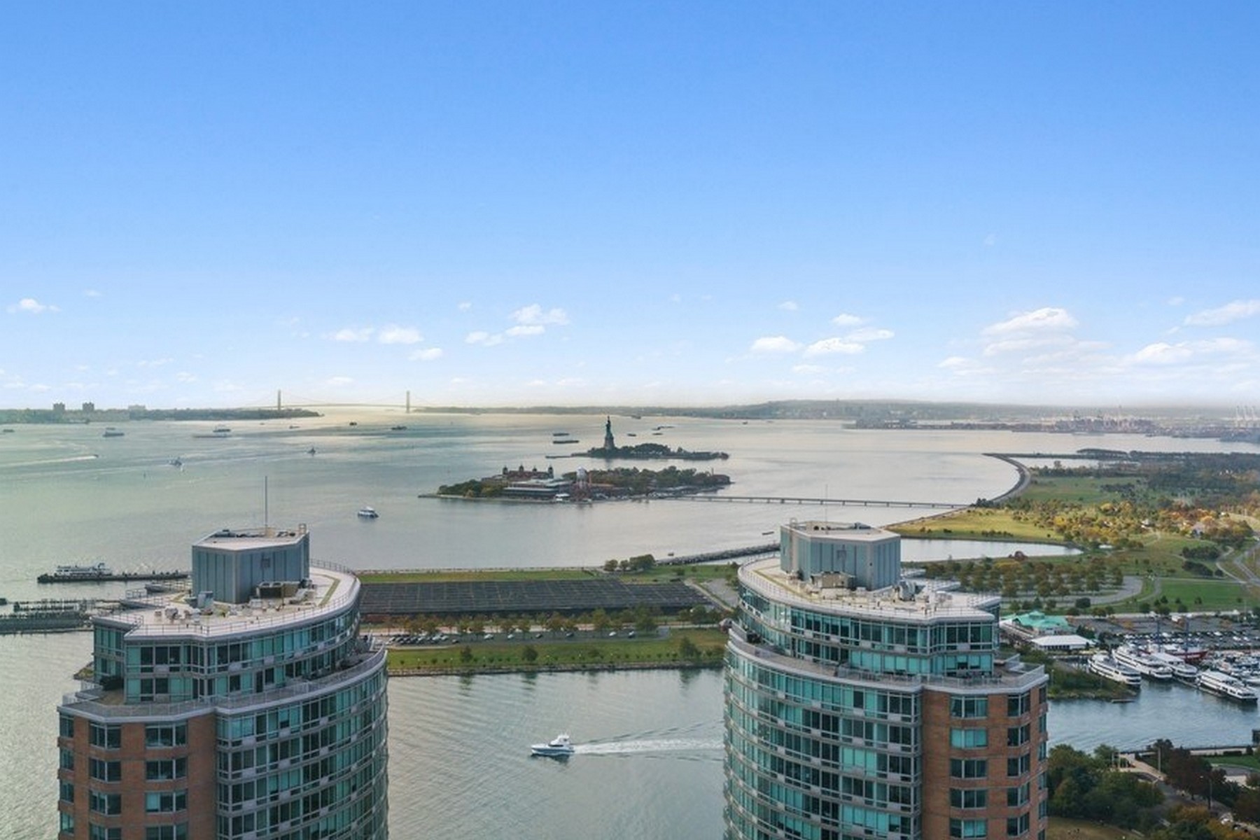 77 Hudson St Unit# 4210