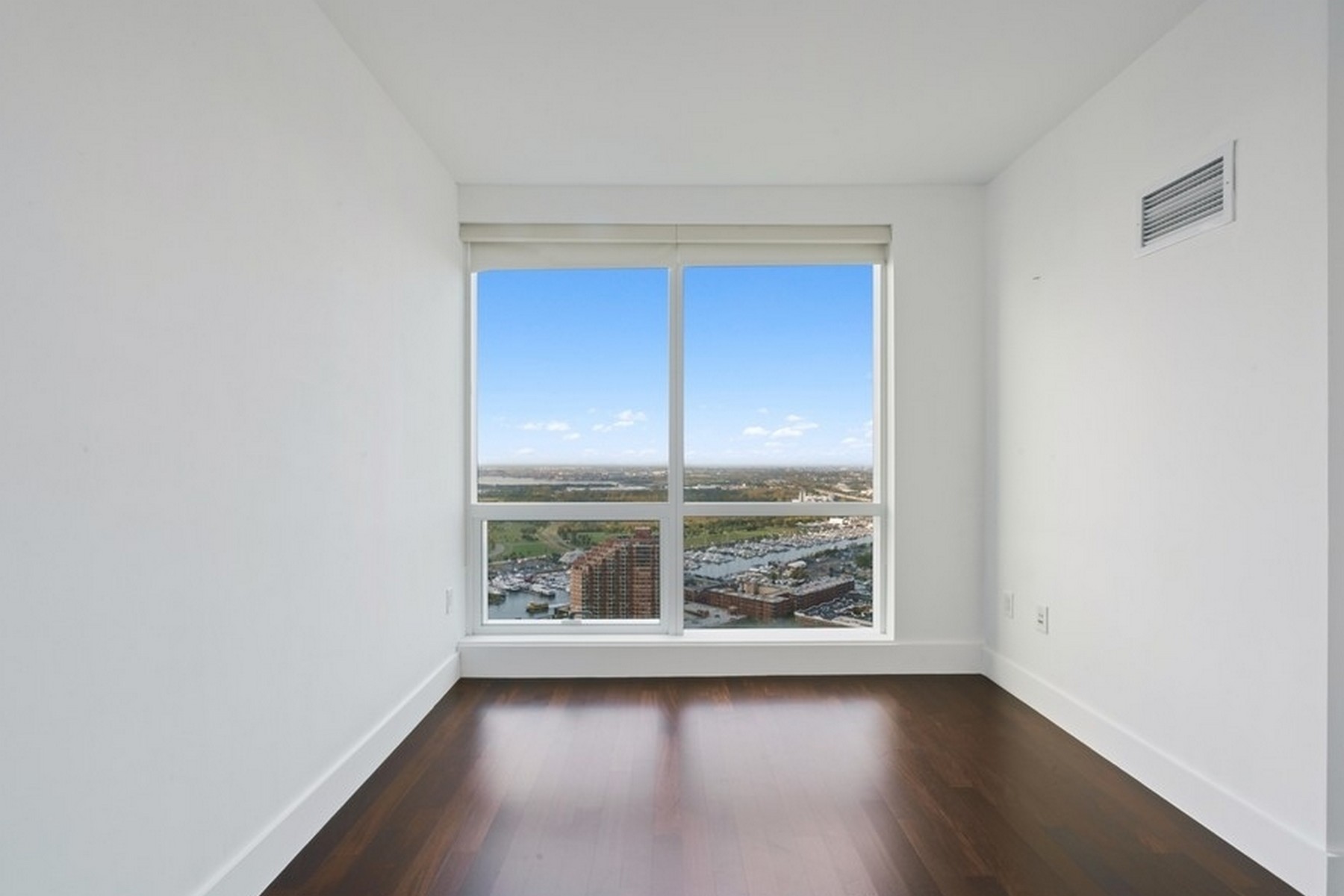 77 Hudson St Unit# 4210